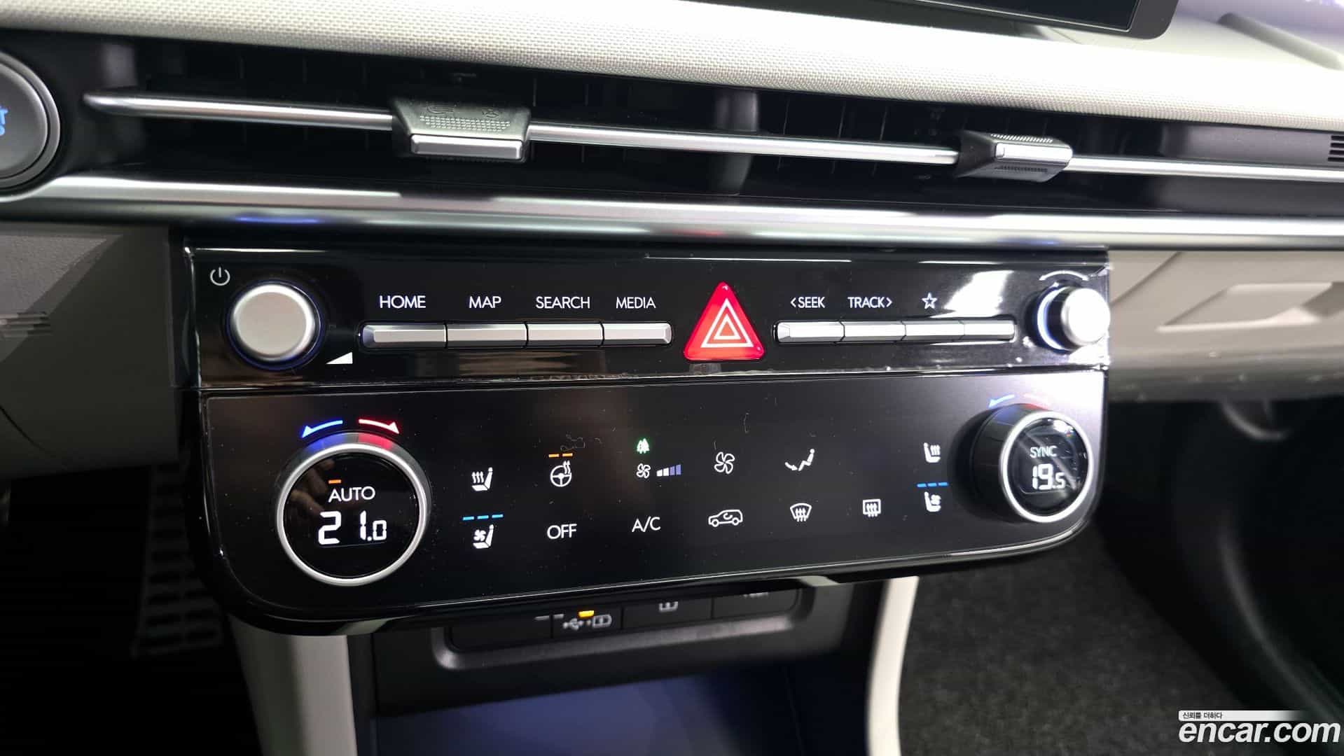 Tucson Hyundai 2024.6-OPTION-021
