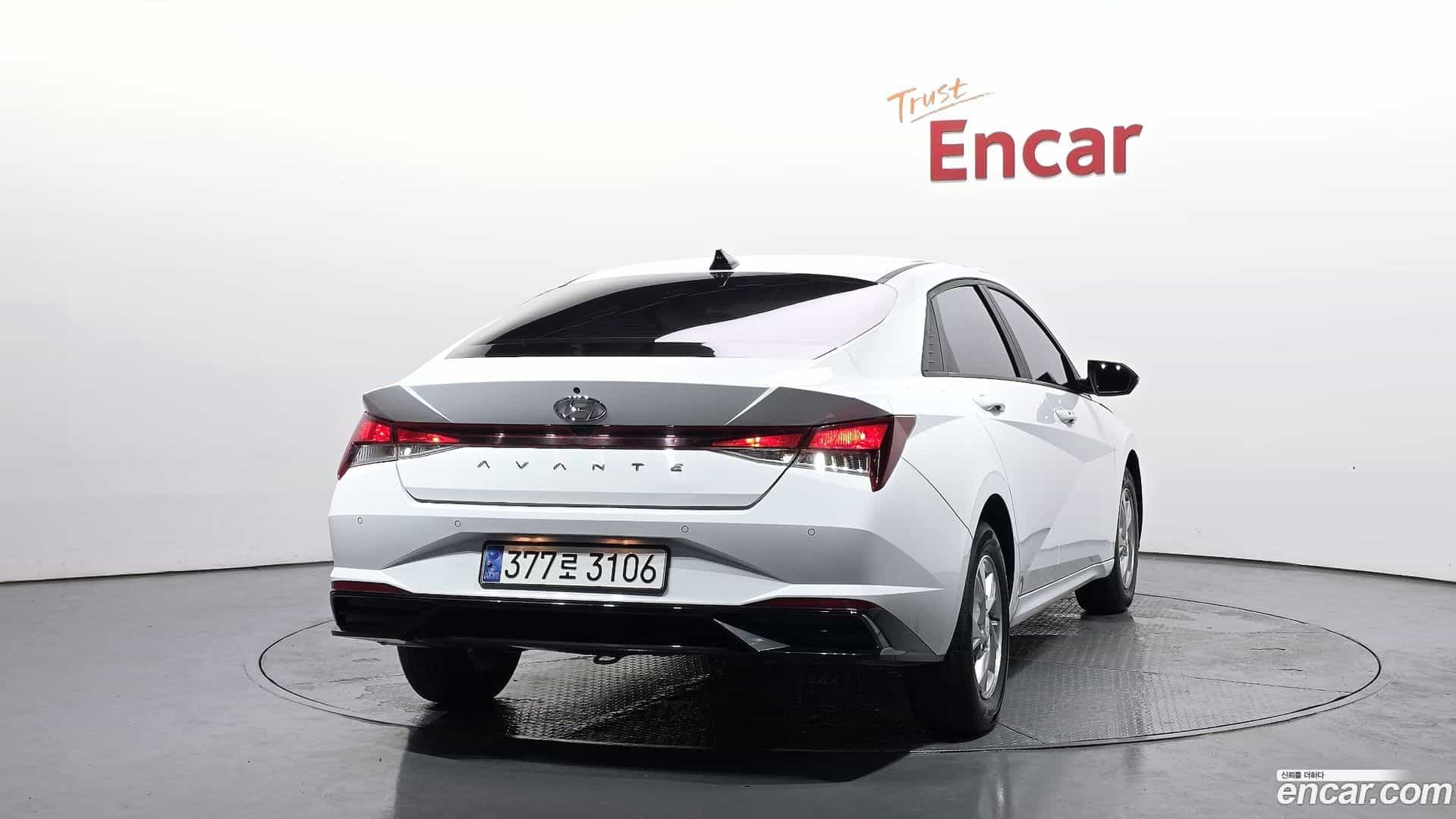 AVANTE Hyundai 2022.0-OUTER-004