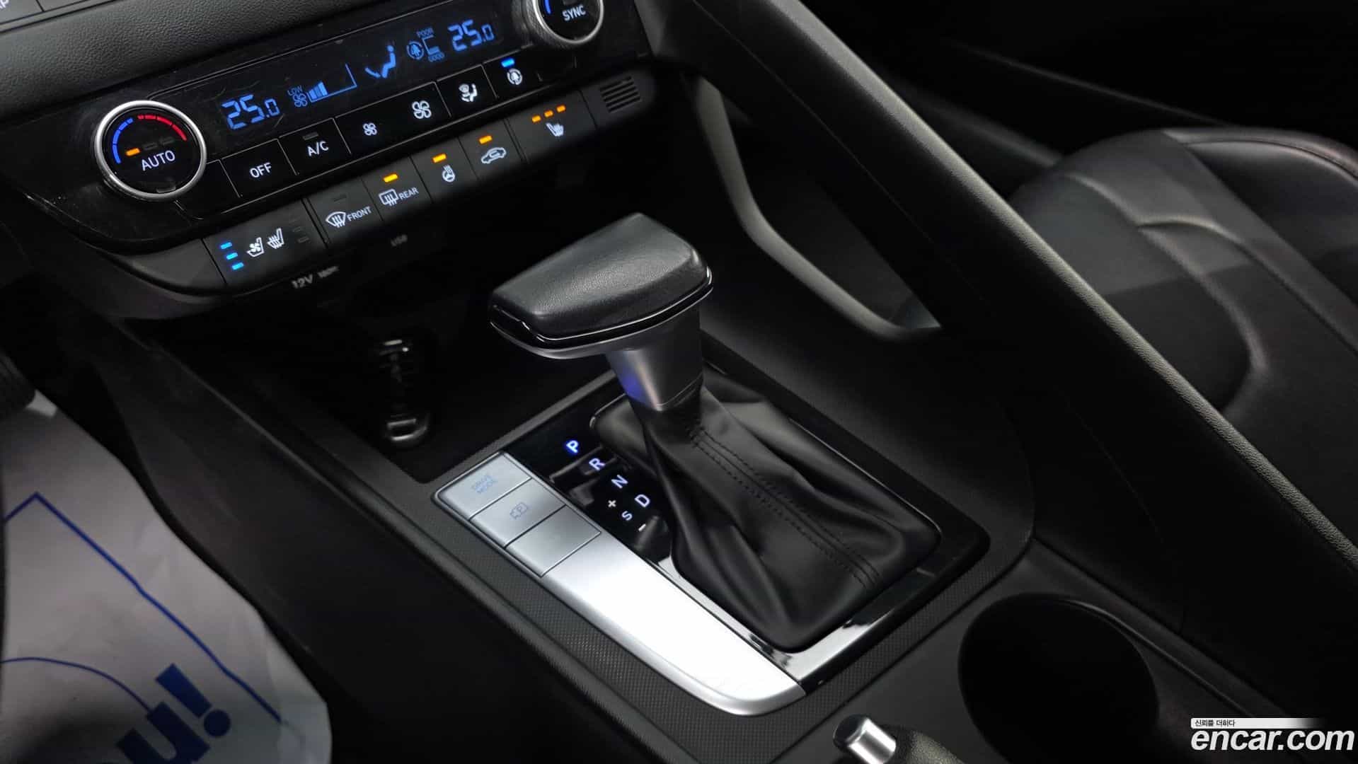 AVANTE Hyundai 2022.0-INNER-009