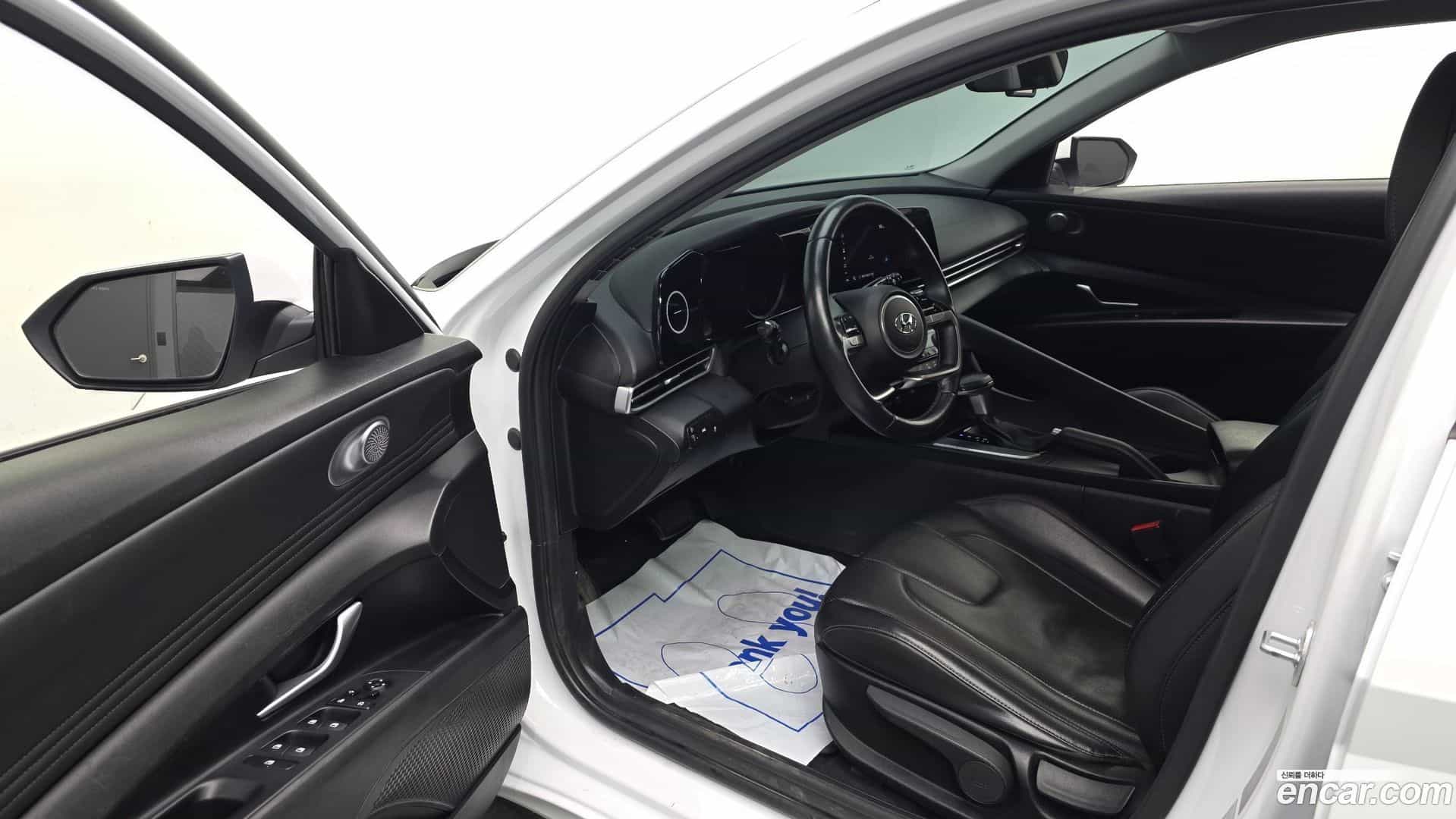 AVANTE Hyundai 2022.0-INNER-010