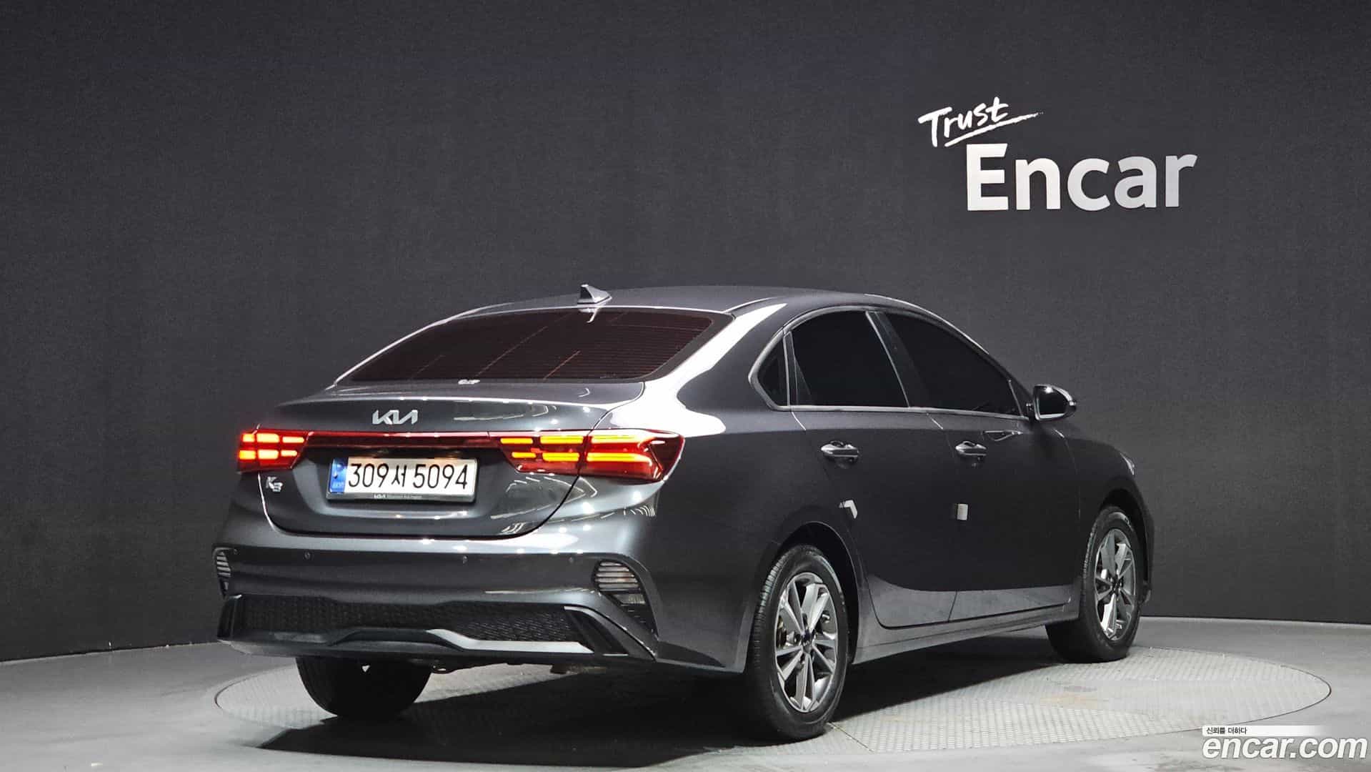K3 Kia 2023.10-OUTER-002