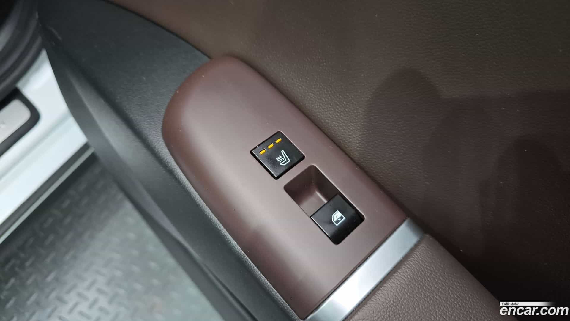 Grandeur Hyundai 2023.0-OPTION-020