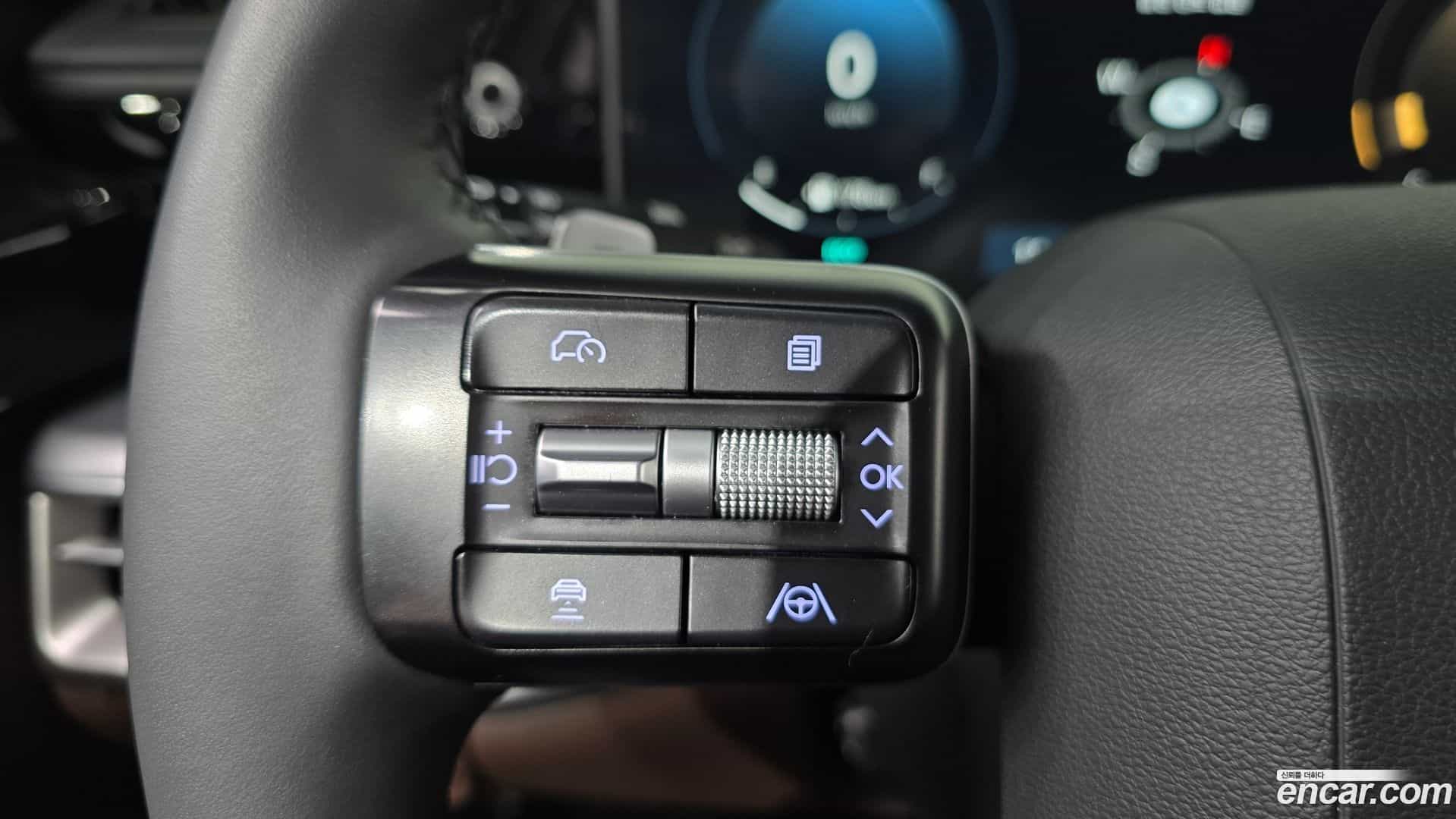 Grandeur Hyundai 2023.0-OPTION-021