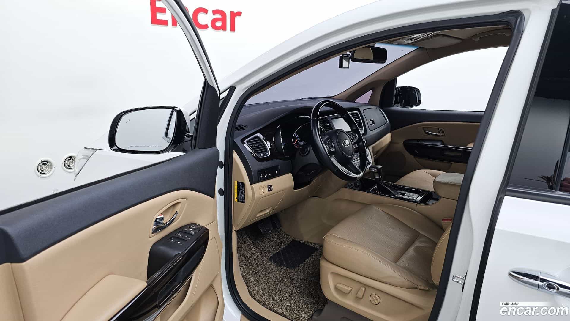 Canival Kia 2018.9-INNER-010
