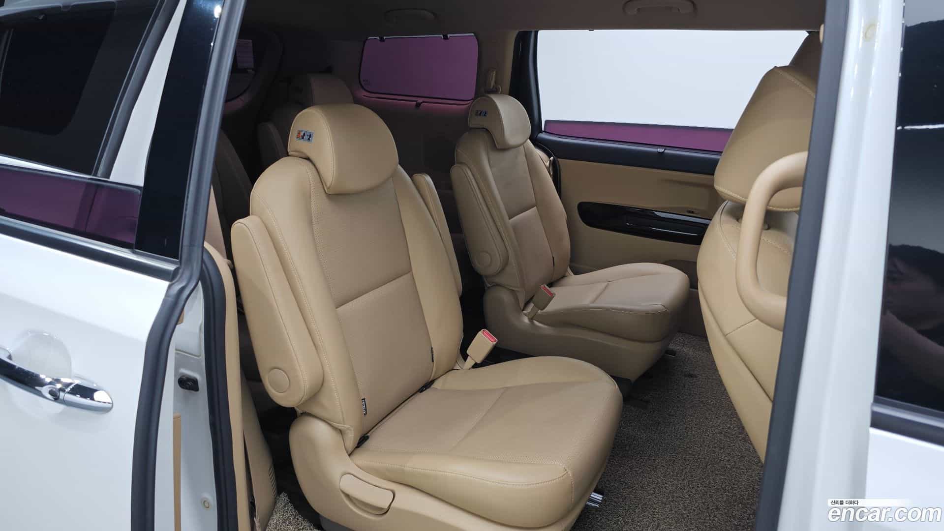 Canival Kia 2018.9-INNER-036