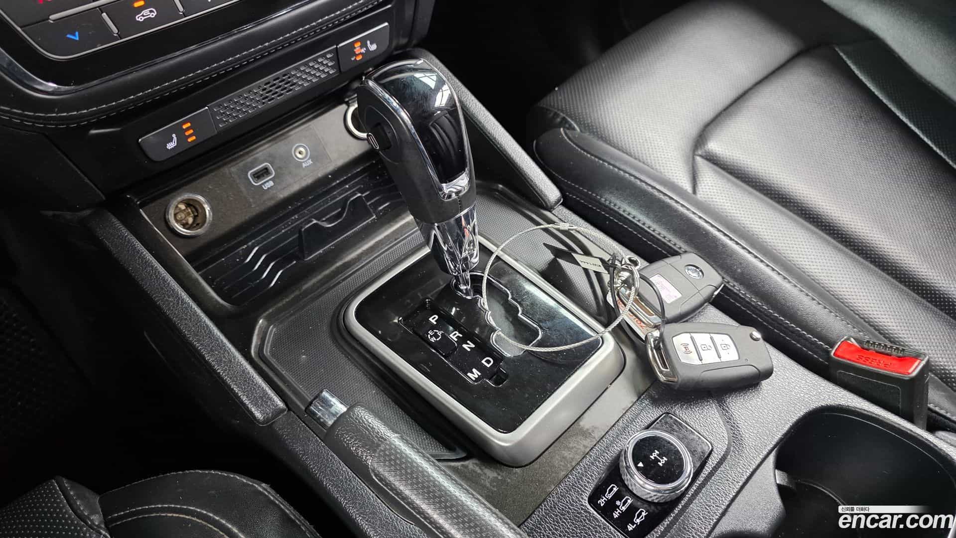 Rexton KG Mobility 2018.3-INNER-009