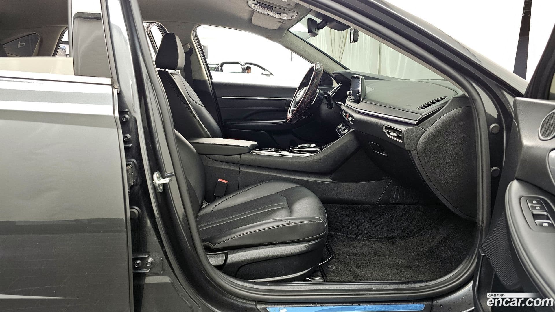 Main__Slider__Photo:Sonata Hyundai 2021.8-10