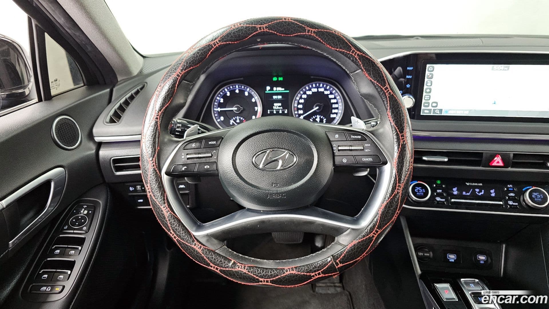 Main__Slider__Photo:Sonata Hyundai 2021.8-12