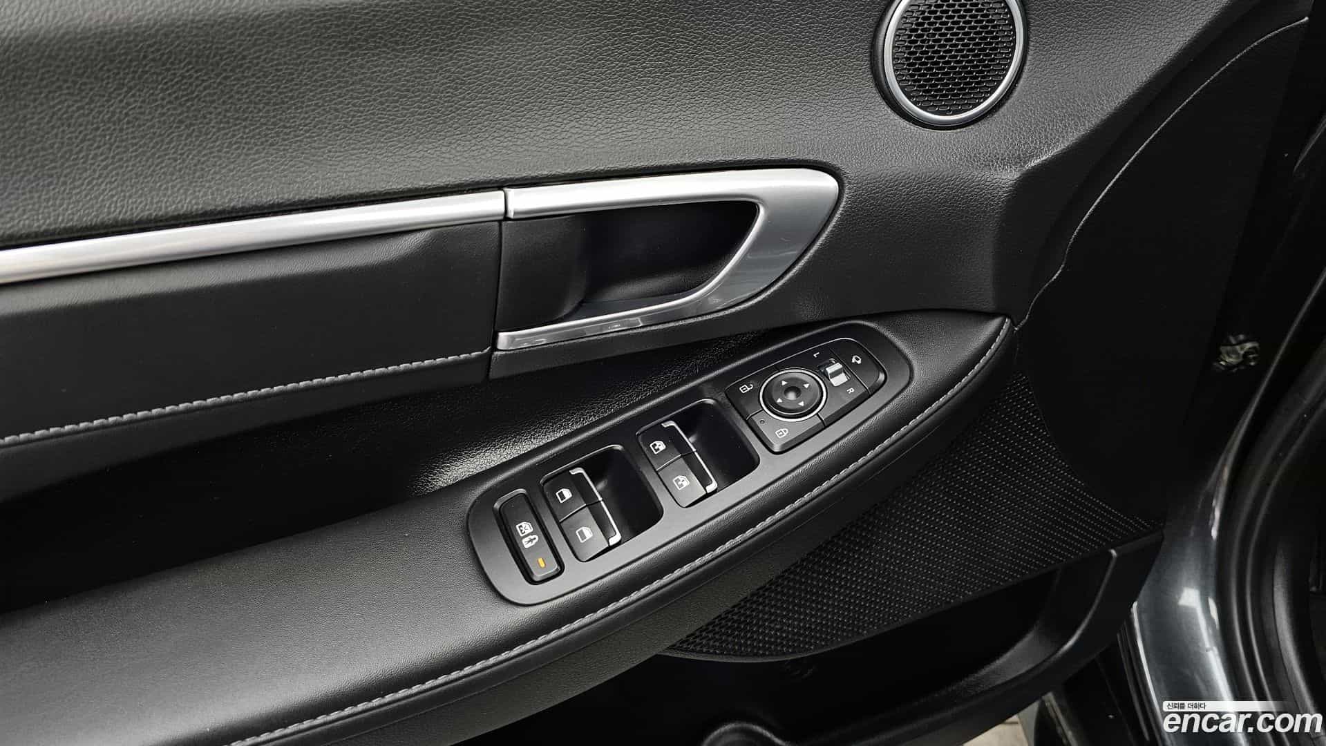 Sonata Hyundai 2021.8-OPTION-040