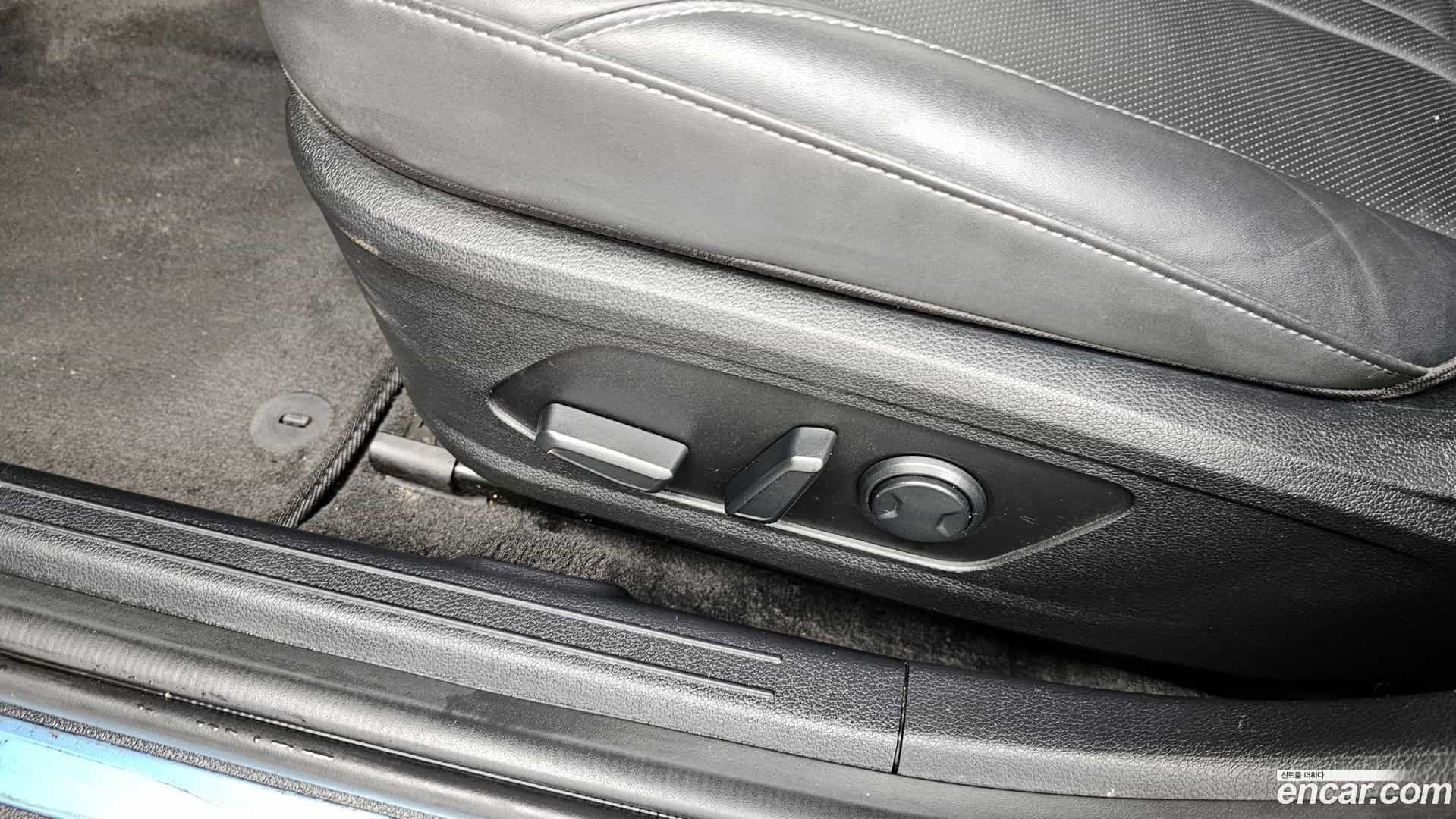 Sonata Hyundai 2021.8-OPTION-043