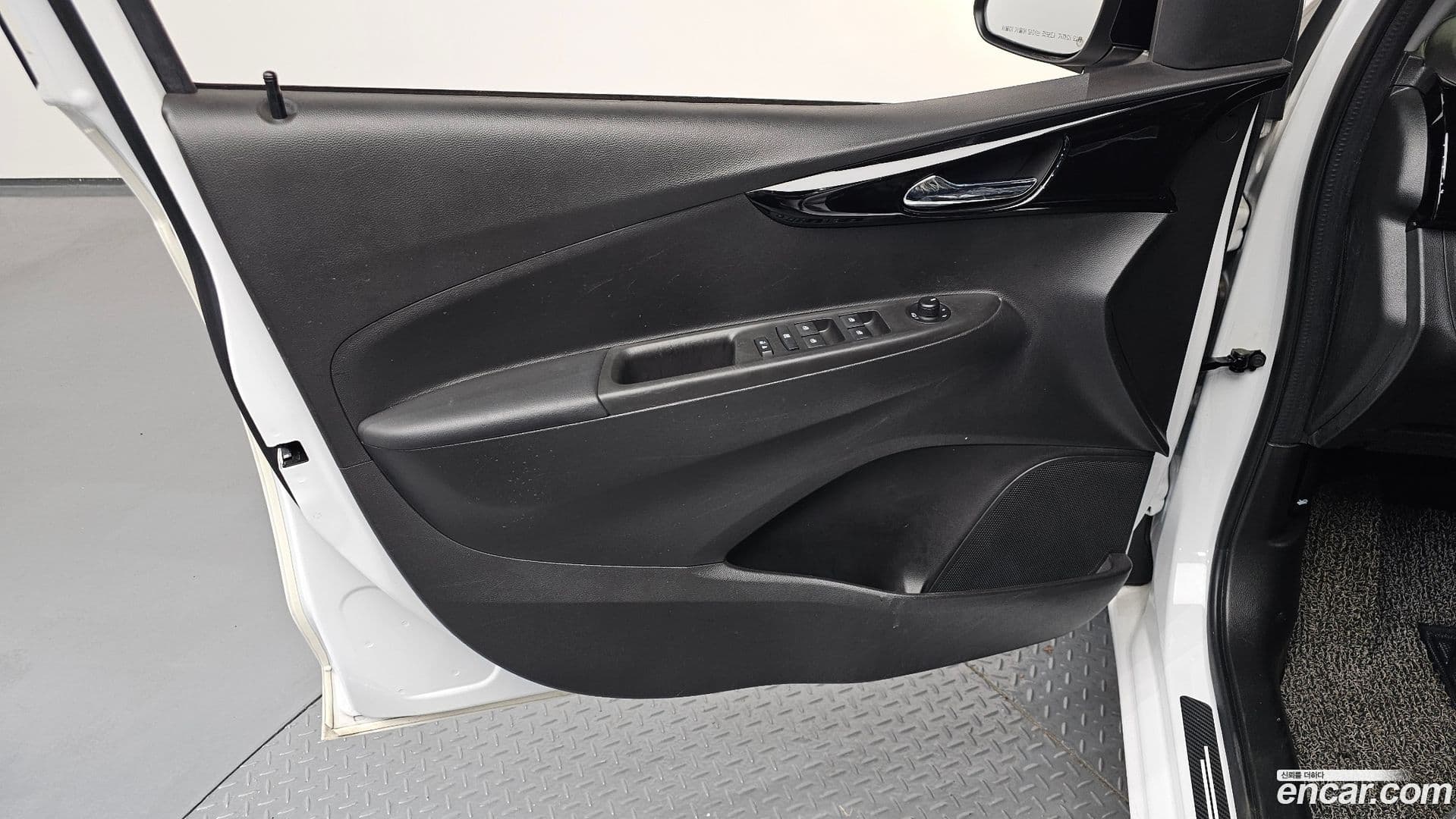 Main__Slider__Photo:Spark Chevrolet 2021.6-23