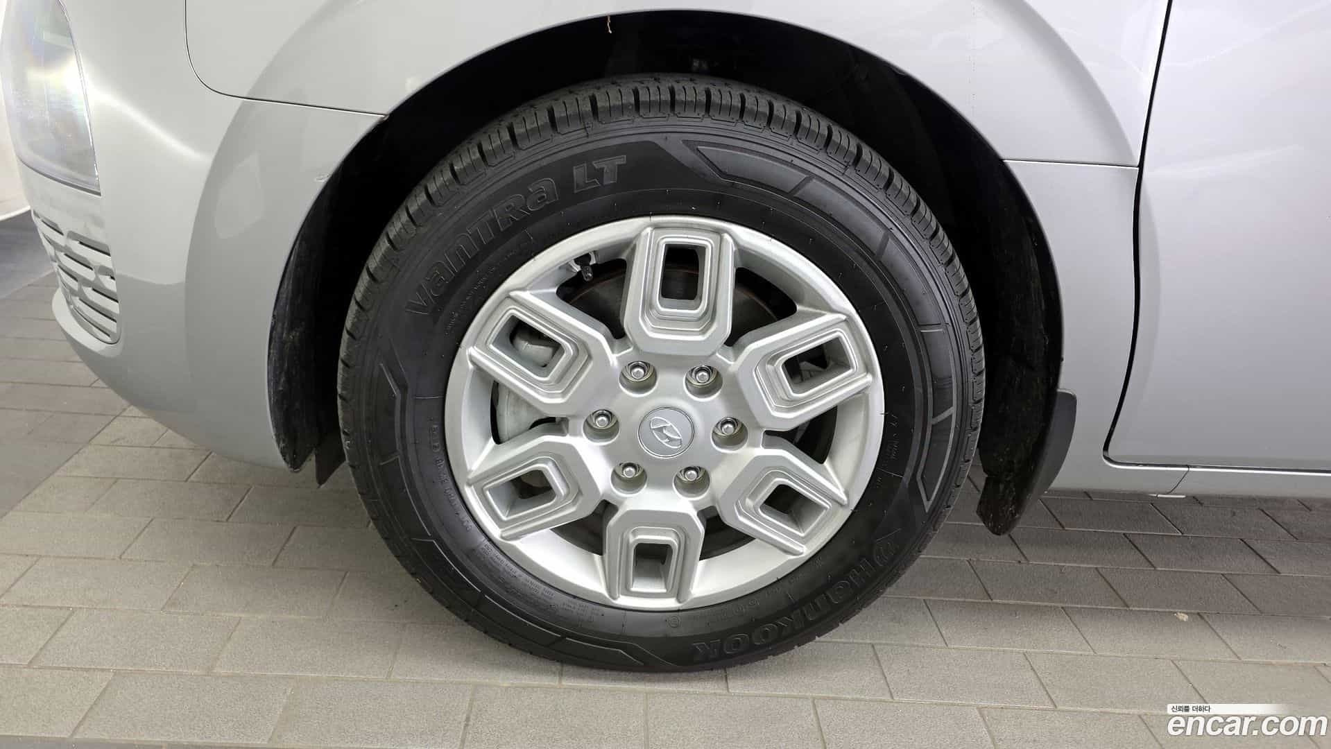 Staria Hyundai 2023.6-OUTER-005