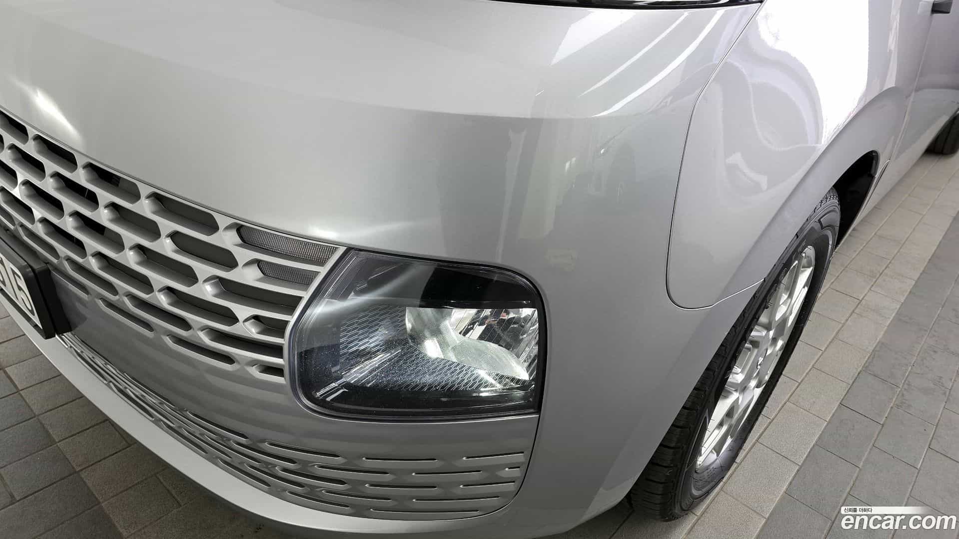 Staria Hyundai 2023.6-OUTER-032