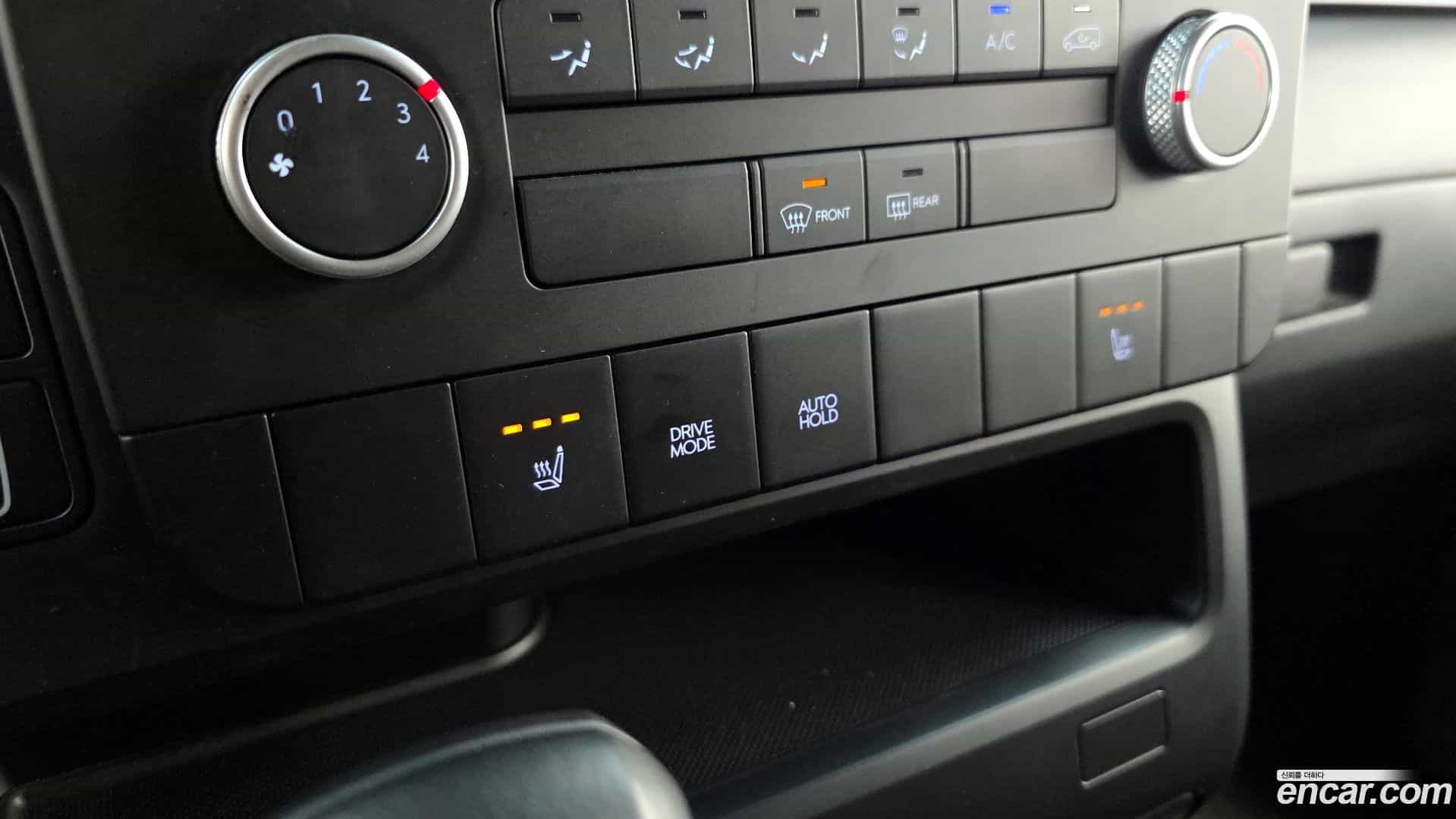Staria Hyundai 2023.6-OPTION-044