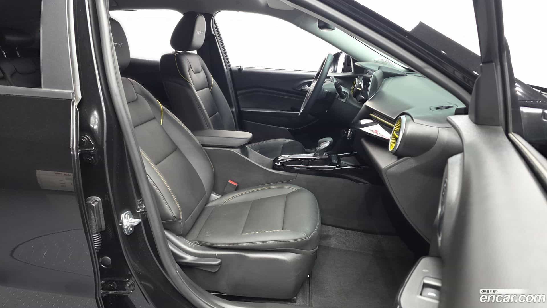 Trax Chevrolet 2025.3-OPTION-015