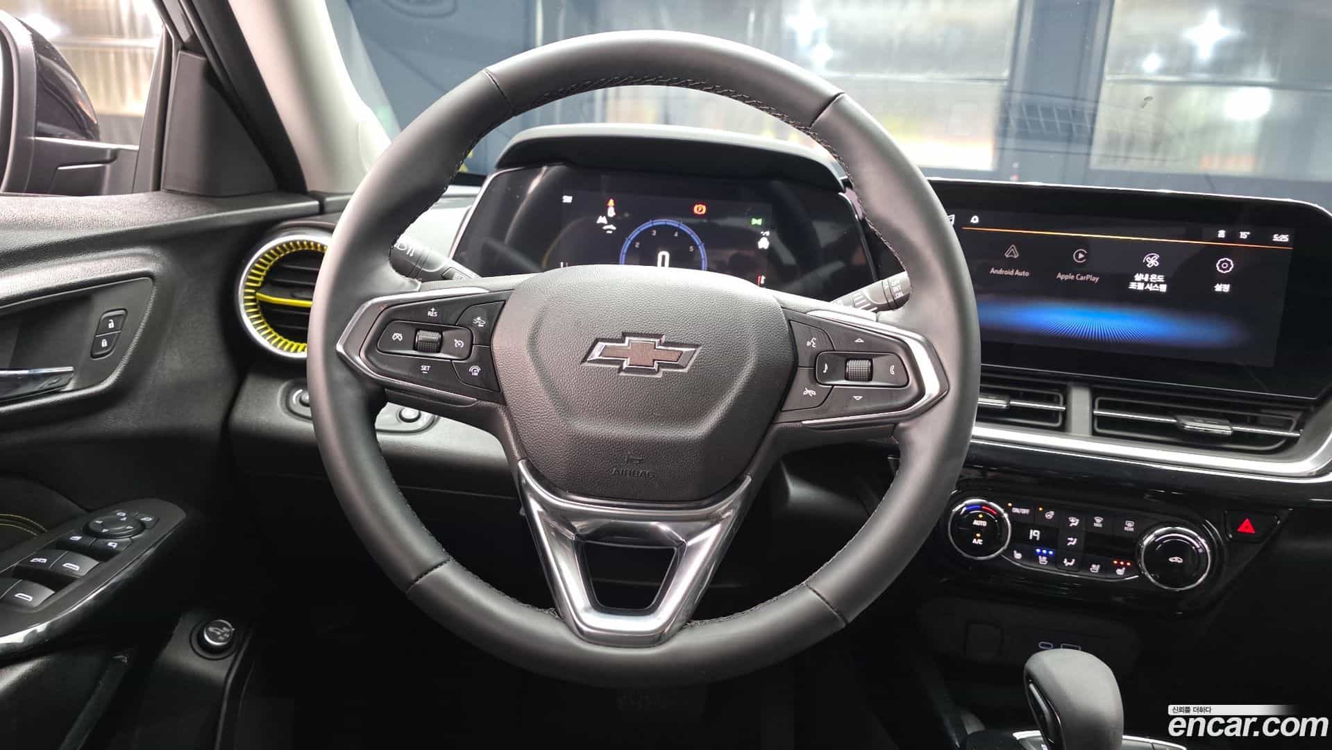 Trax Chevrolet 2025.3-OPTION-017
