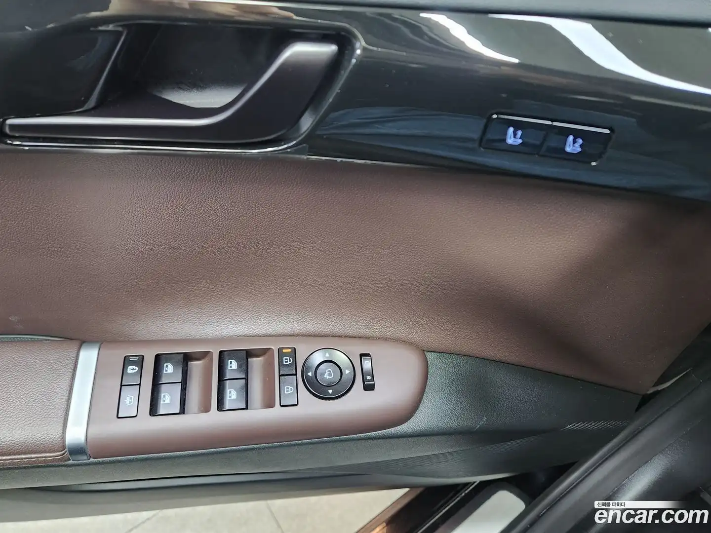 Grandeur Hyundai 2022.11-OUTER-004