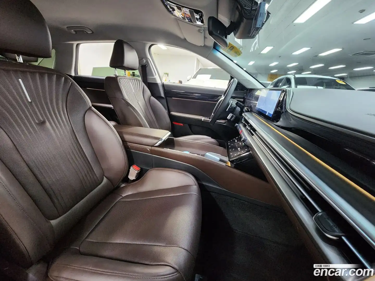 Grandeur Hyundai 2022.11-OPTION-020