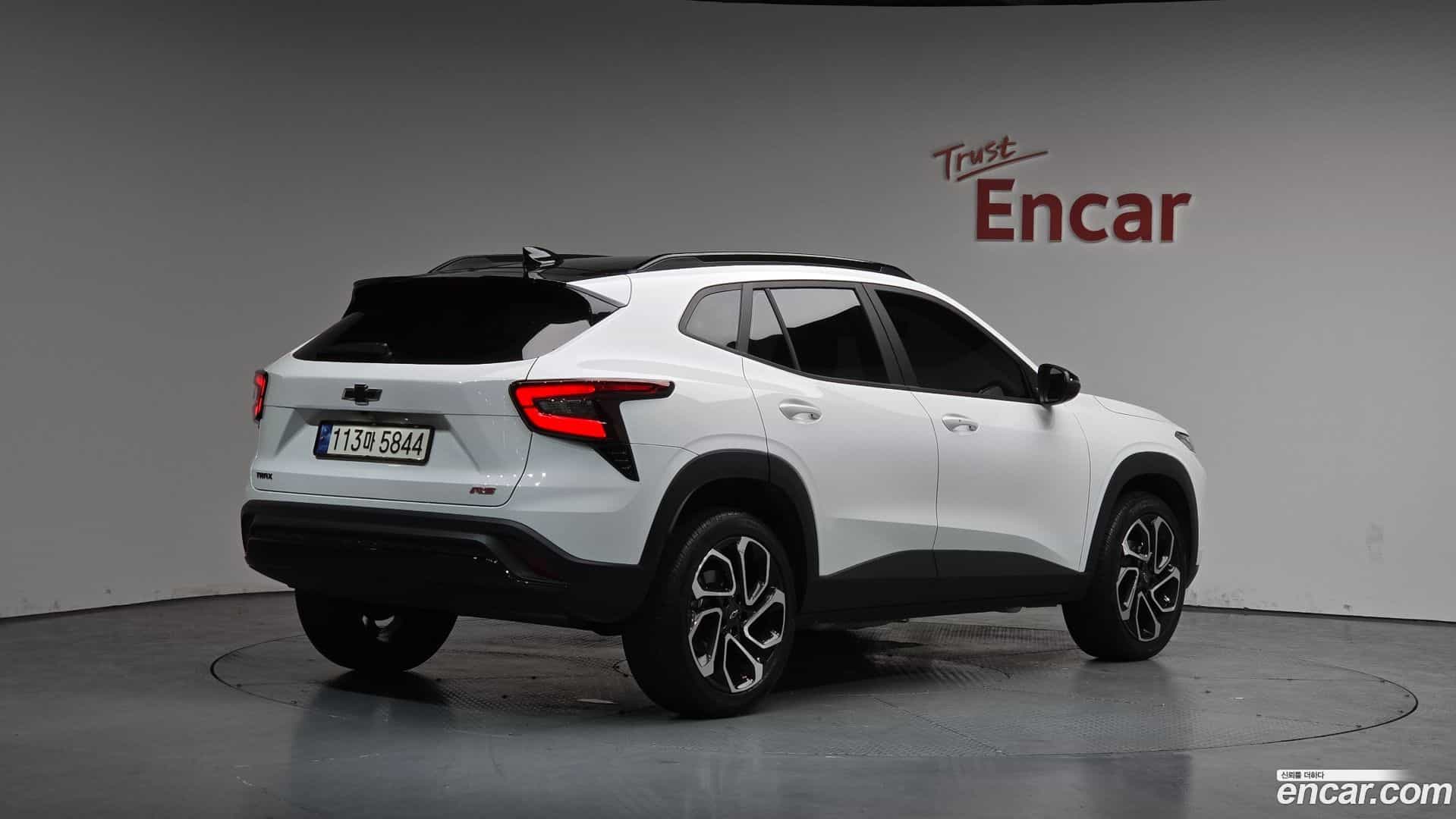 Trax Chevrolet 2023.9-OUTER-002