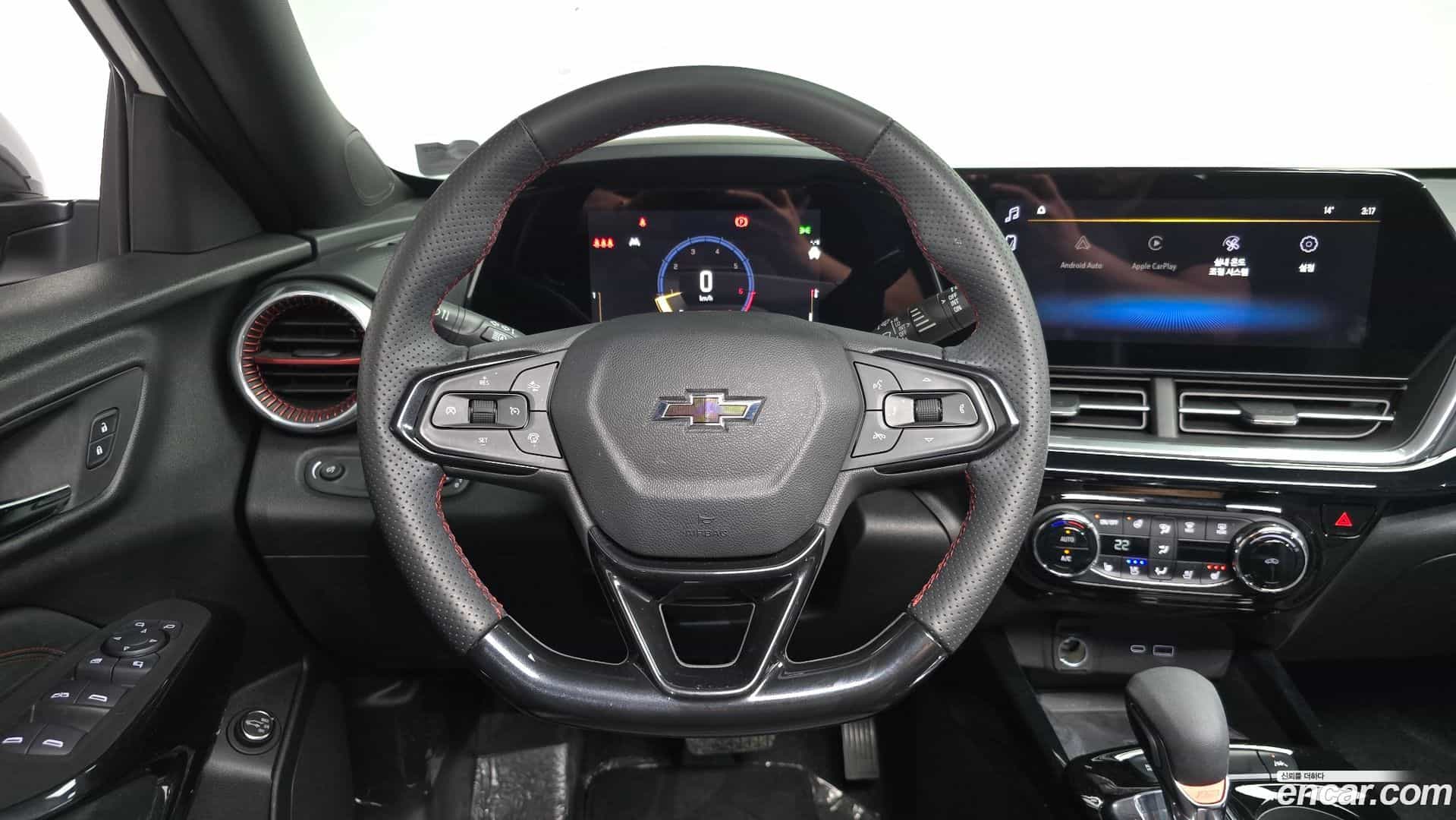 Trax Chevrolet 2023.9-OPTION-017