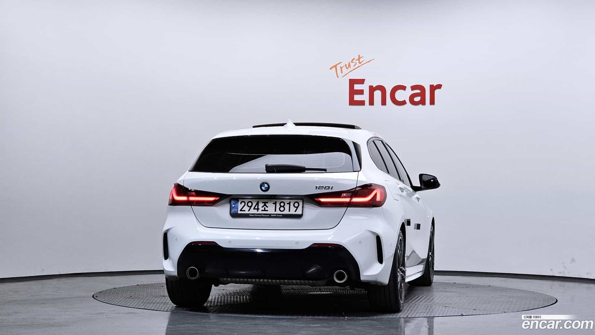 1-Series BMW 2022.4-OUTER-004