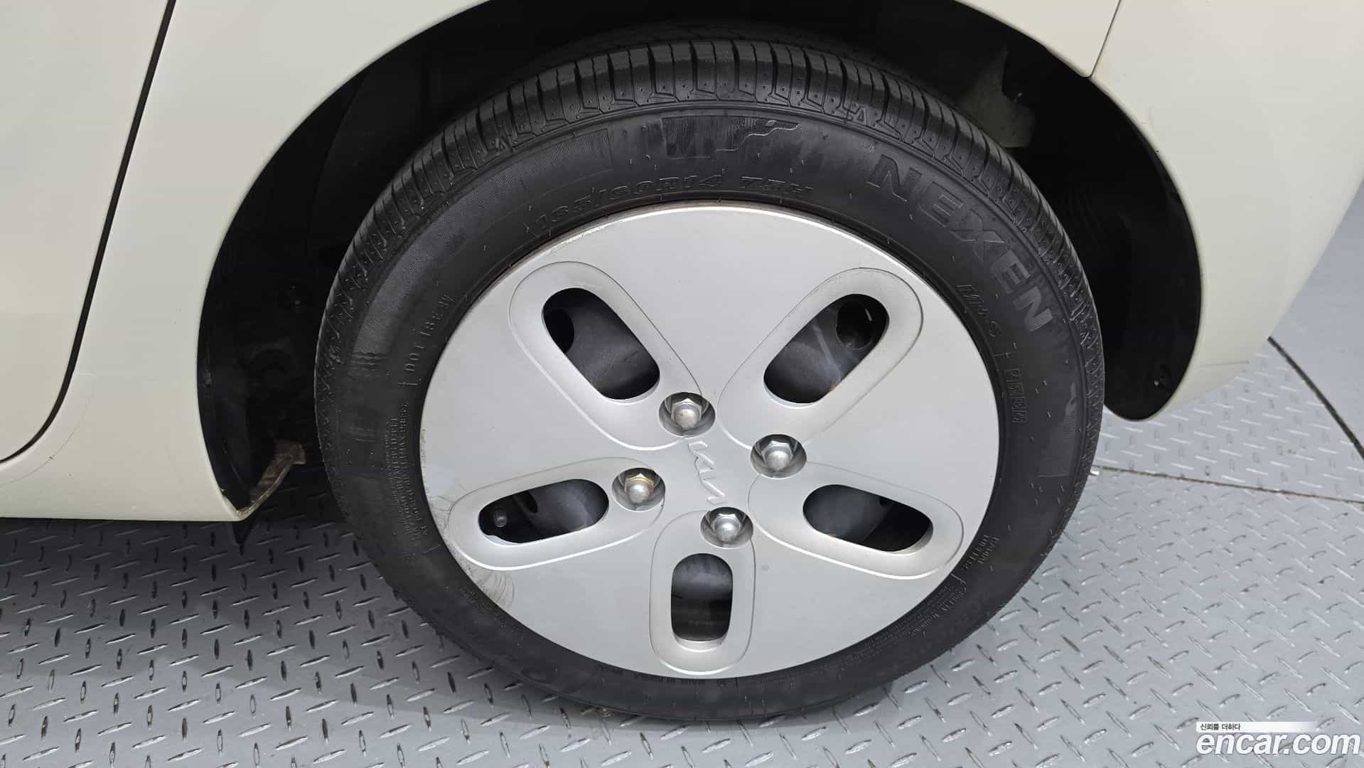RAY Kia 2024.0-OUTER-031