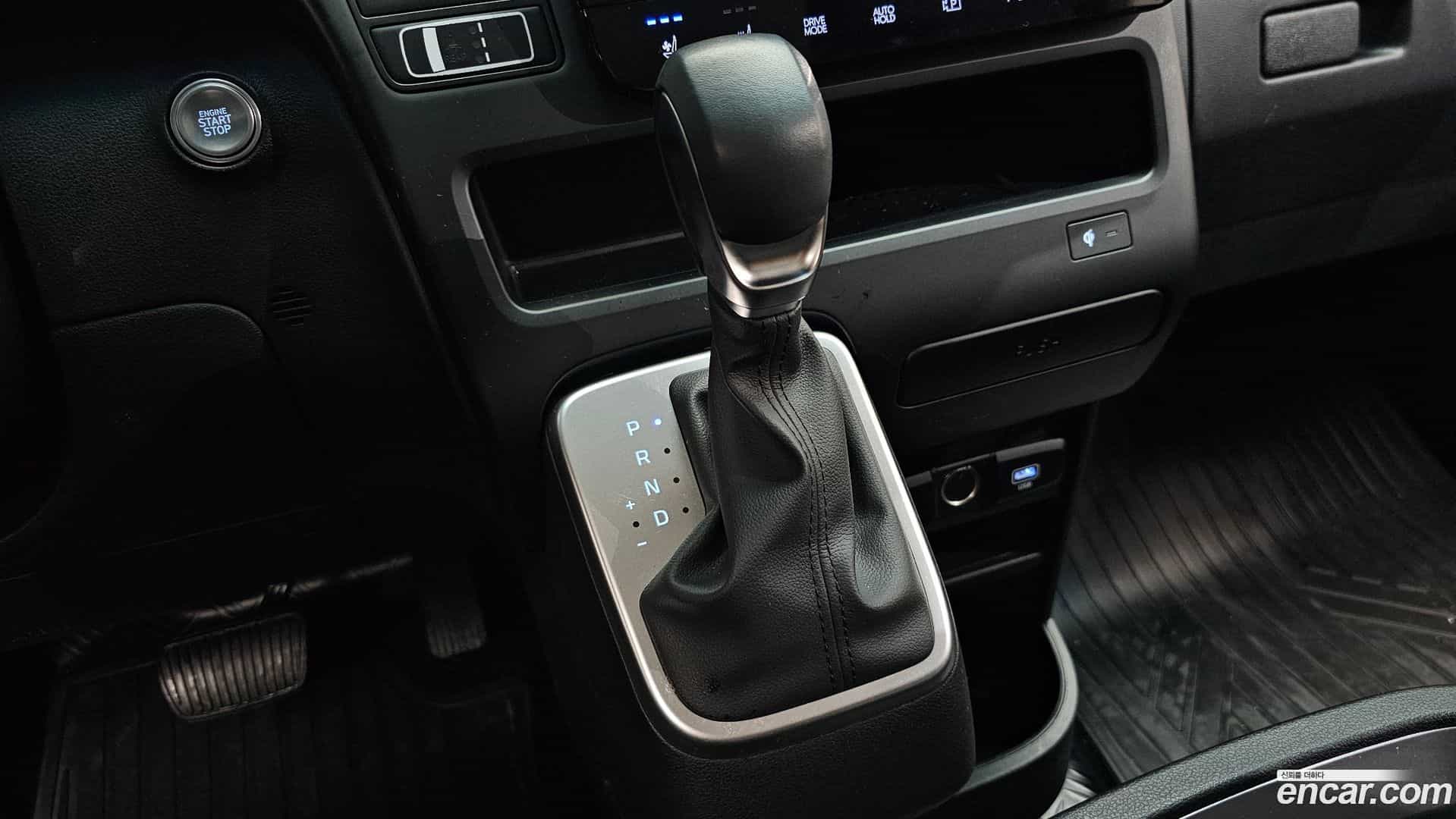 Staria Hyundai 2025.3-INNER-009