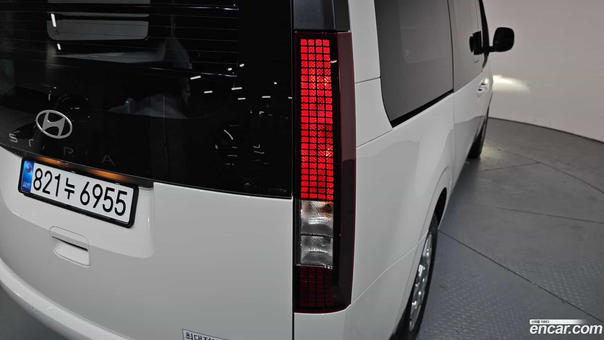 Staria Hyundai 2025.3-OUTER-033
