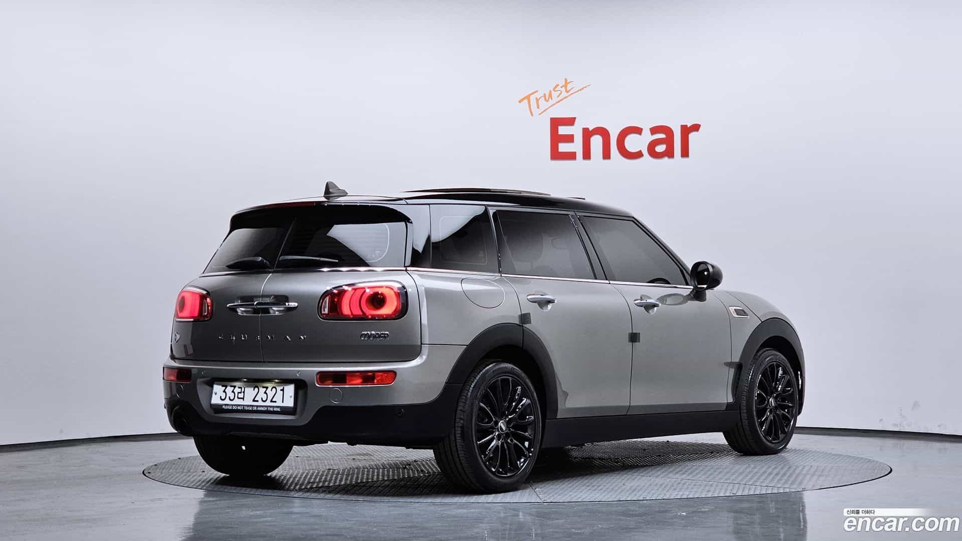 Clubman Mini 2018.2-OUTER-002