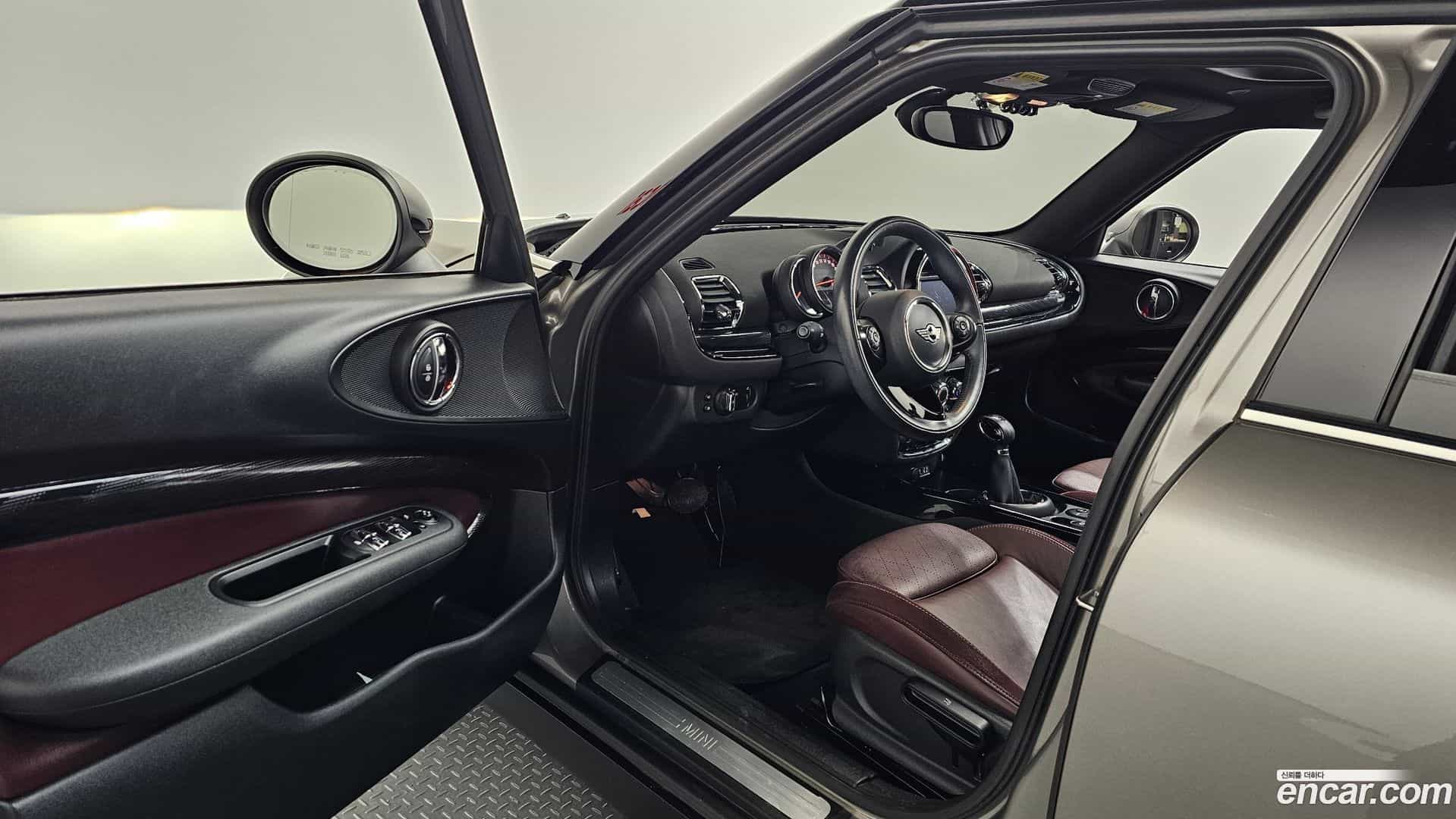 Clubman Mini 2018.2-INNER-010