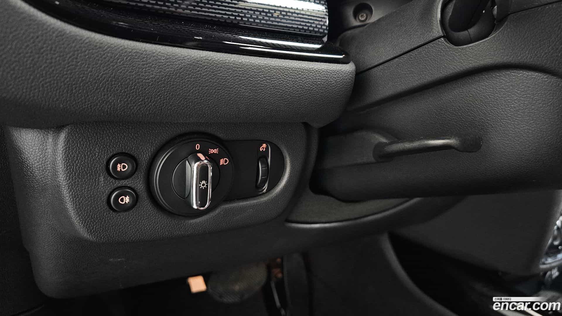 Clubman Mini 2018.2-OPTION-017