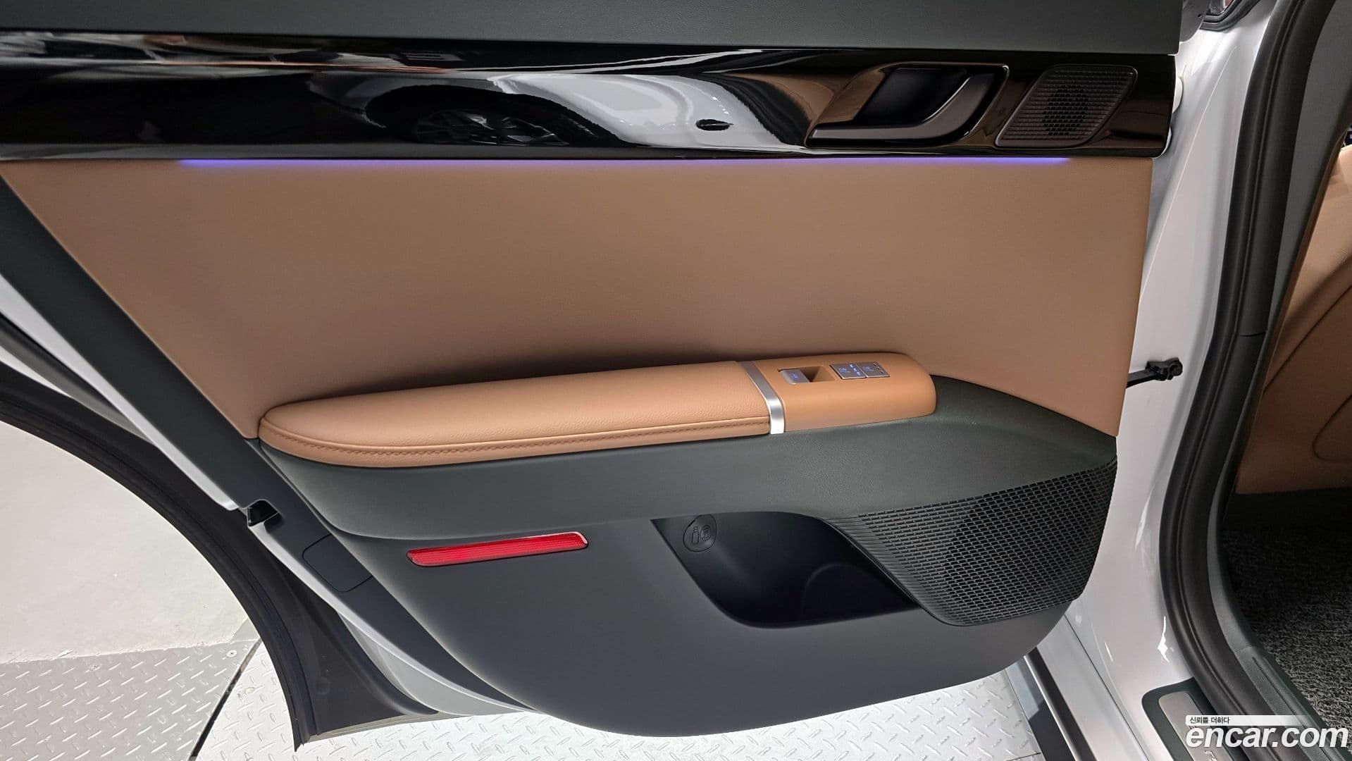 Main__Slider__Photo:Grandeur Hyundai 2025.9-24