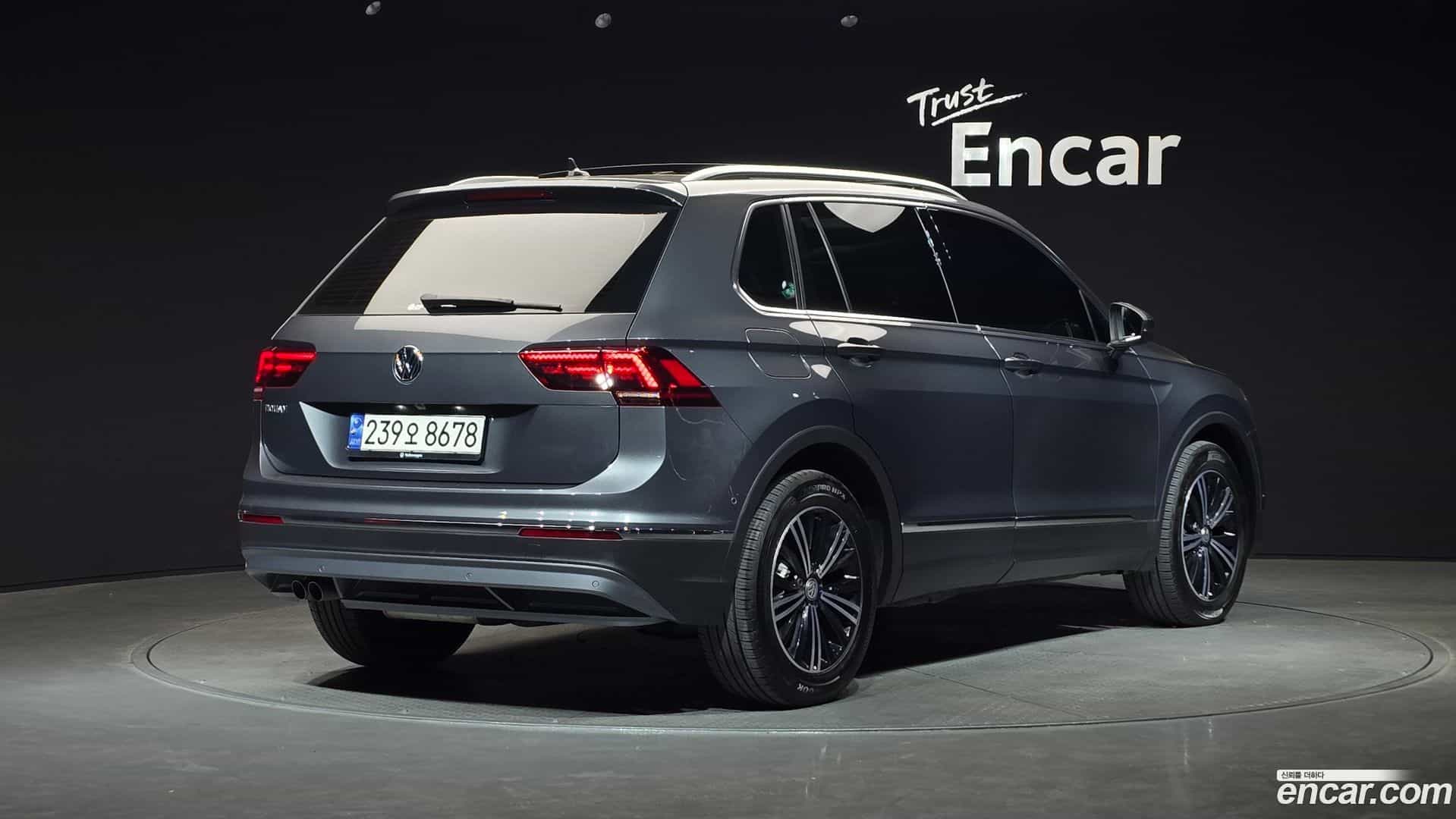 Tiguan Volkswagen 2020.8-OUTER-002