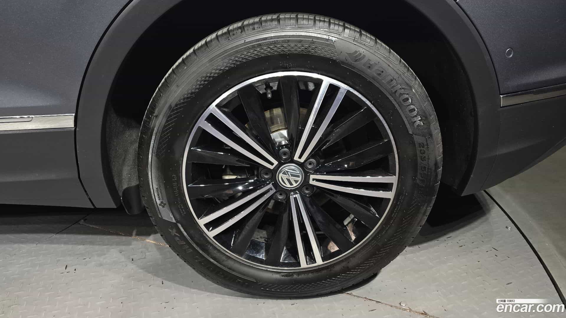 Tiguan Volkswagen 2020.8-OUTER-031