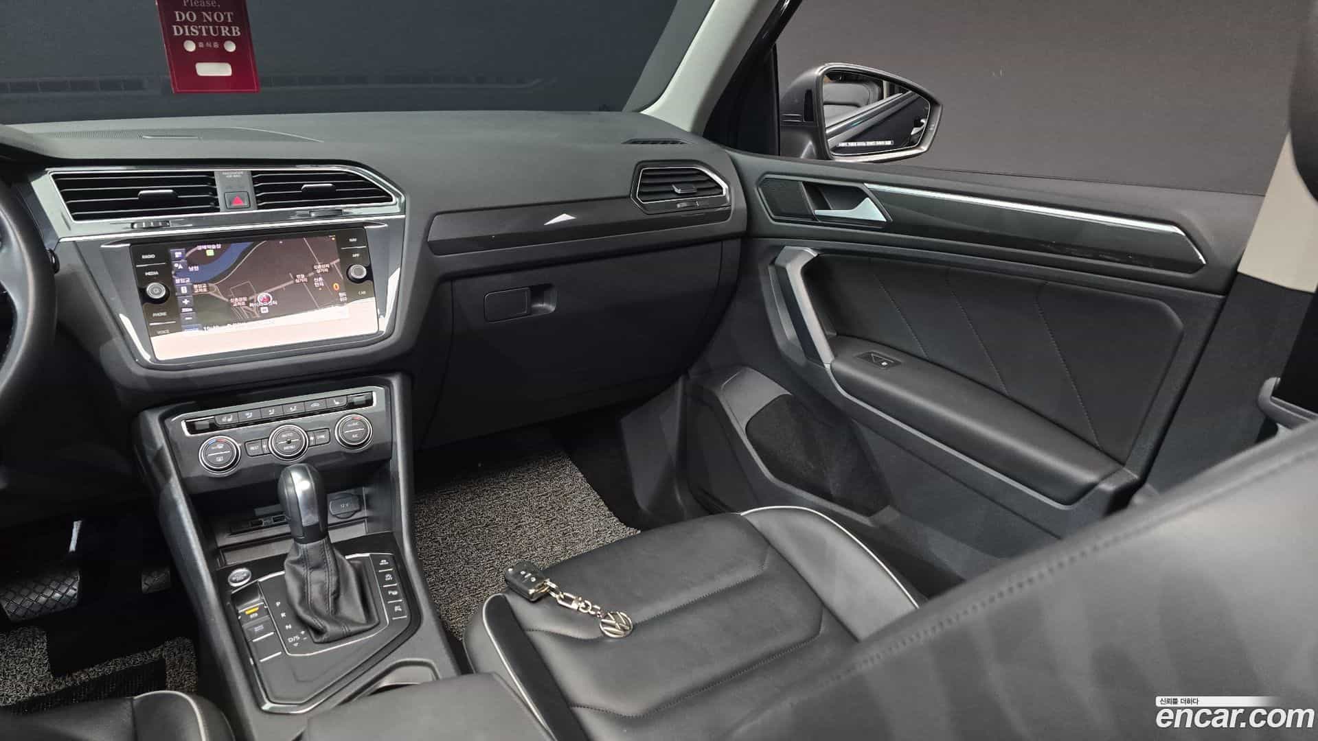 Tiguan Volkswagen 2020.8-INNER-036