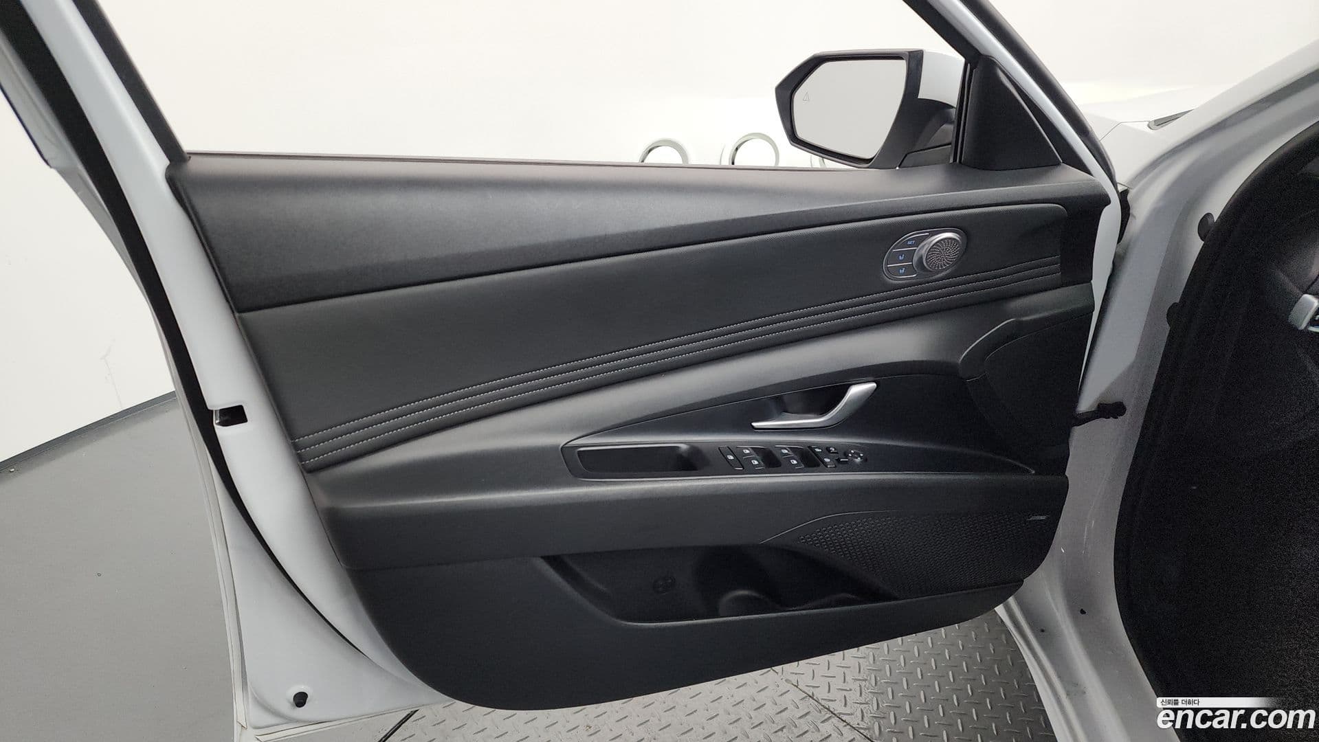 Main__Slider__Photo:AVANTE Hyundai 2022.3-23