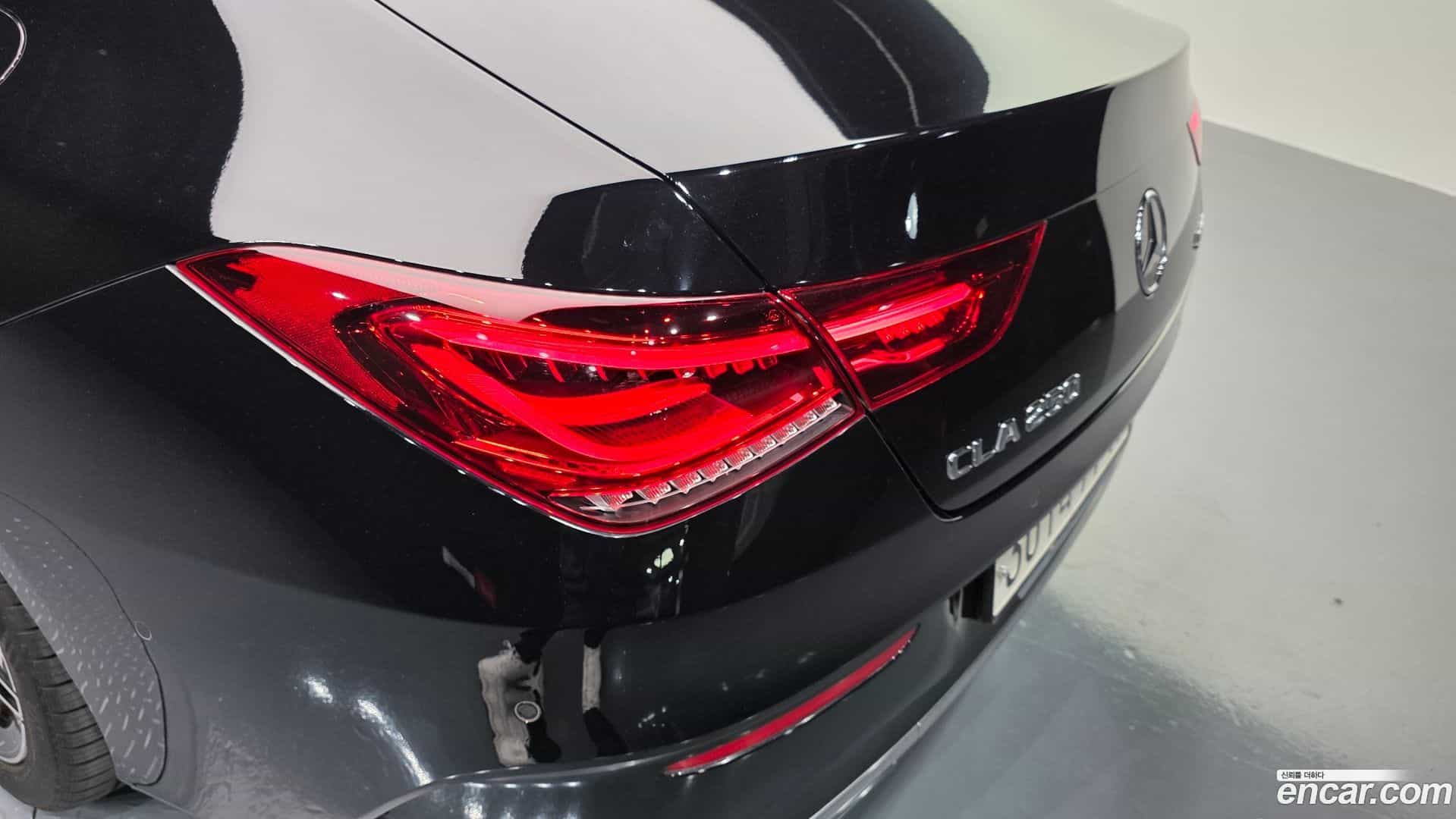 CLA-Class Mercedes-Benz 2020.3-OUTER-033
