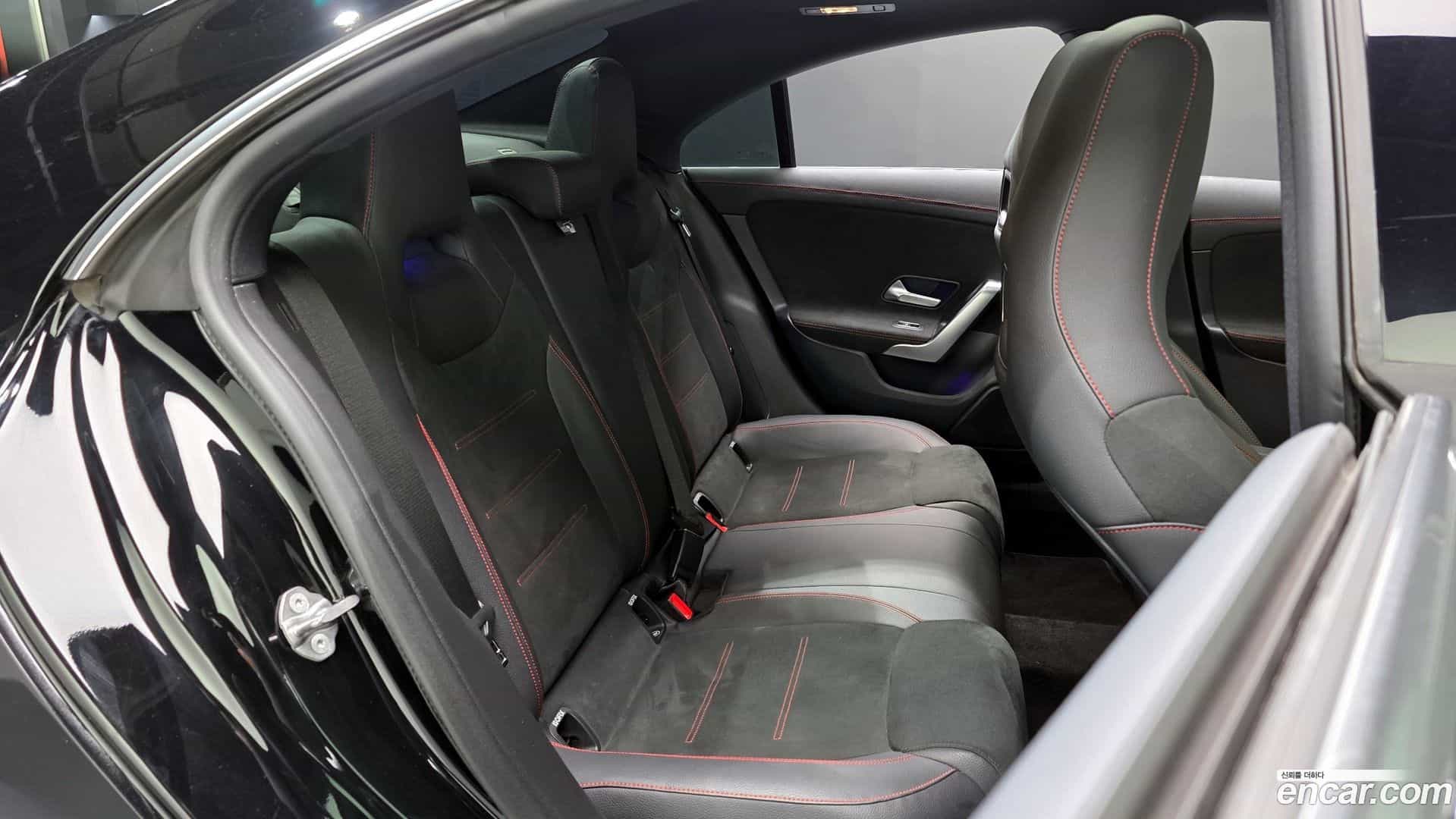 CLA-Class Mercedes-Benz 2020.3-INNER-036