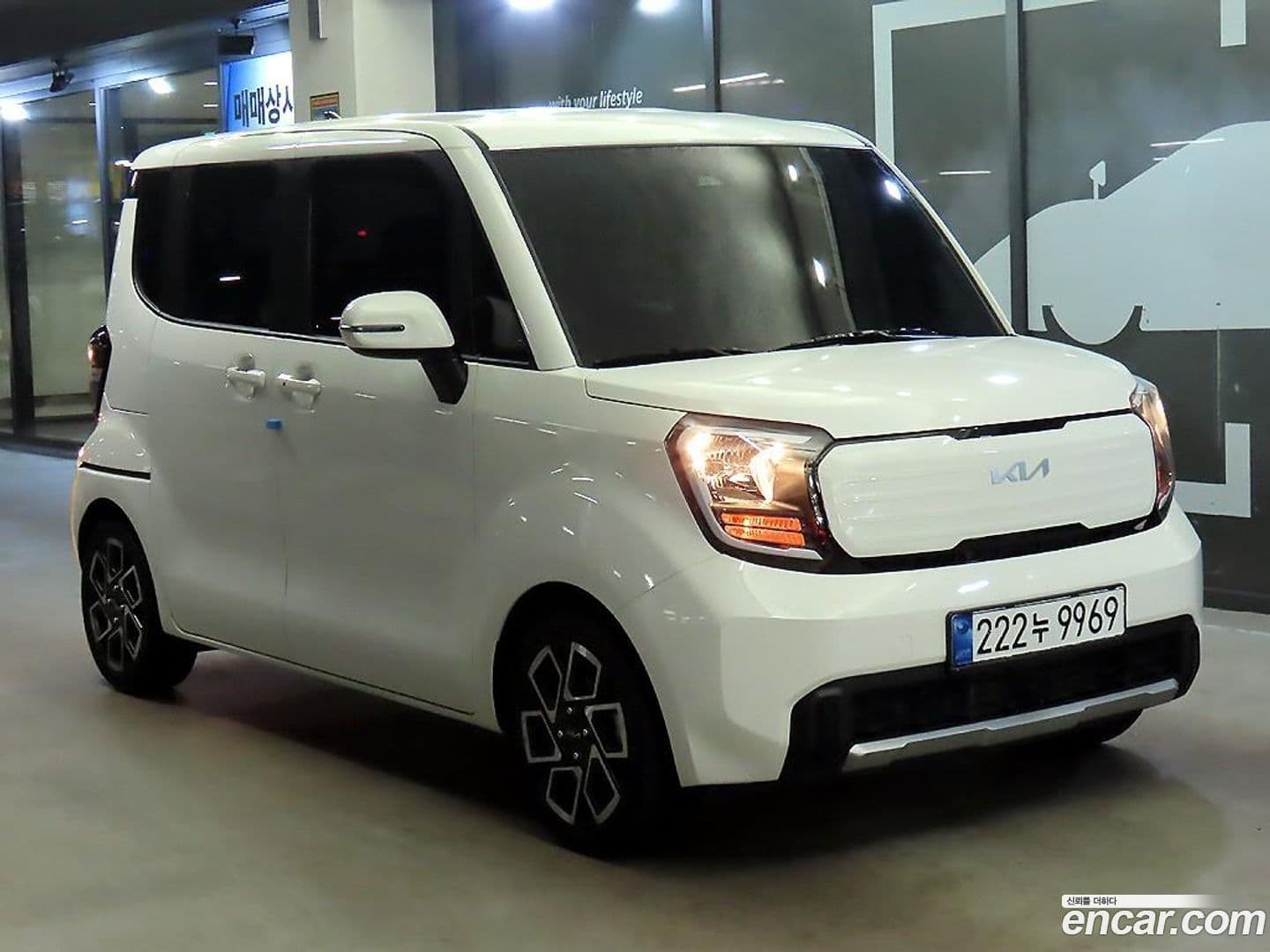 Main__Slider__Photo:RAY Kia 2024.10-0