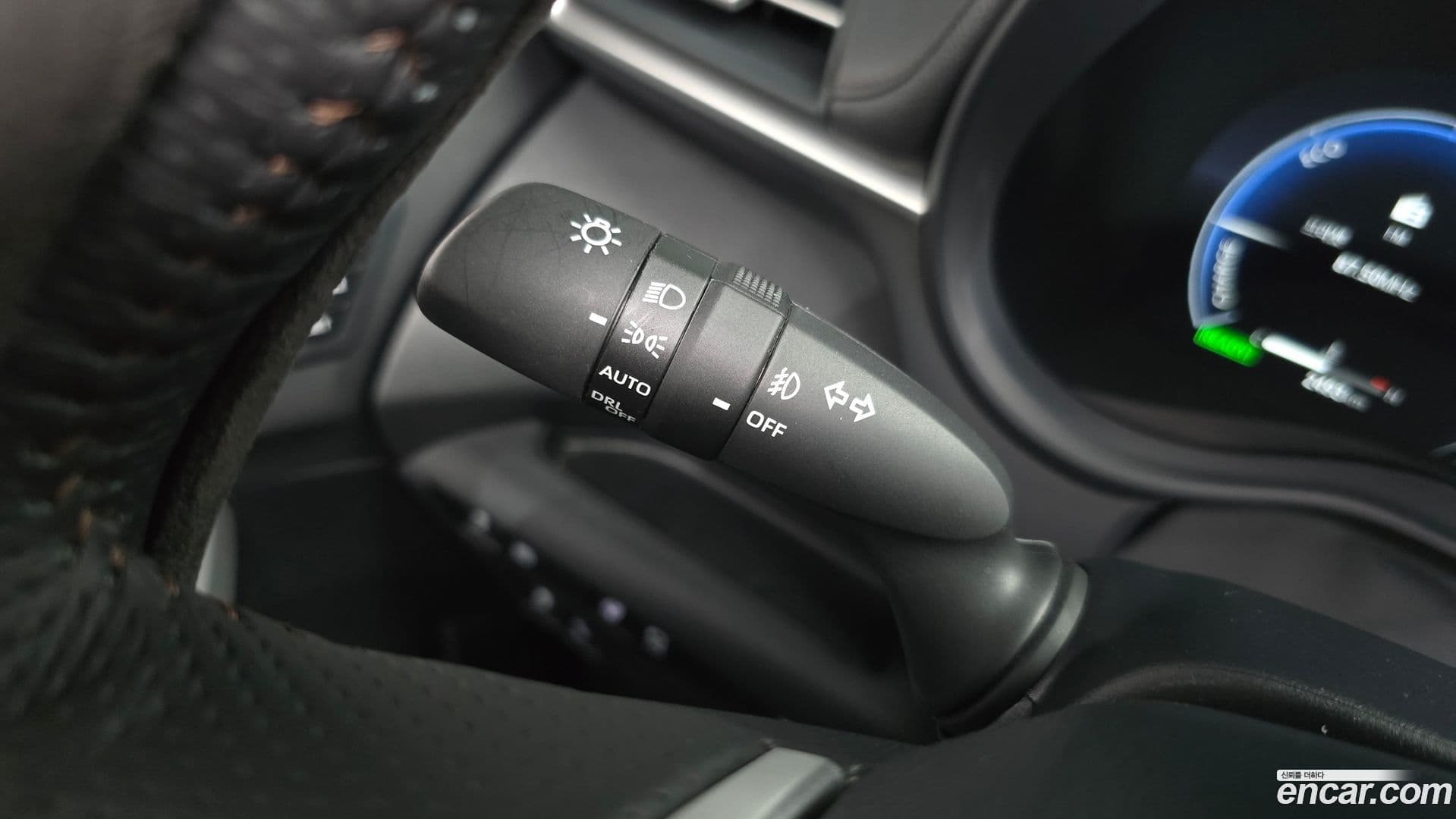 Main__Slider__Photo:Sienna Toyota 2025.11-29