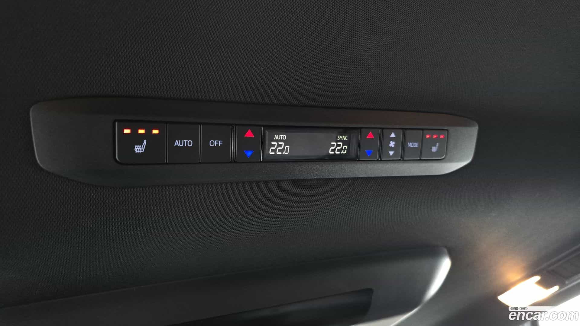 Sienna Toyota 2025.11-OPTION-047