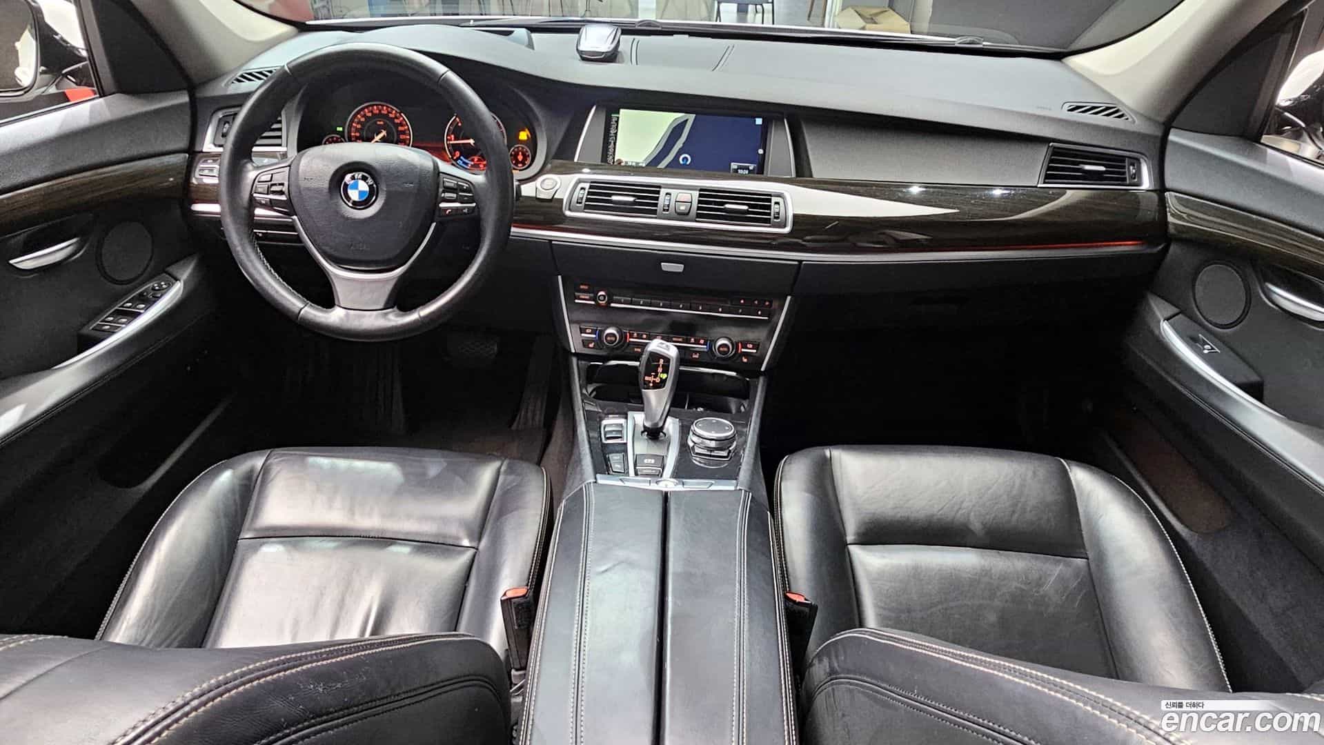 Gran Turismo BMW 2017.4-INNER-007