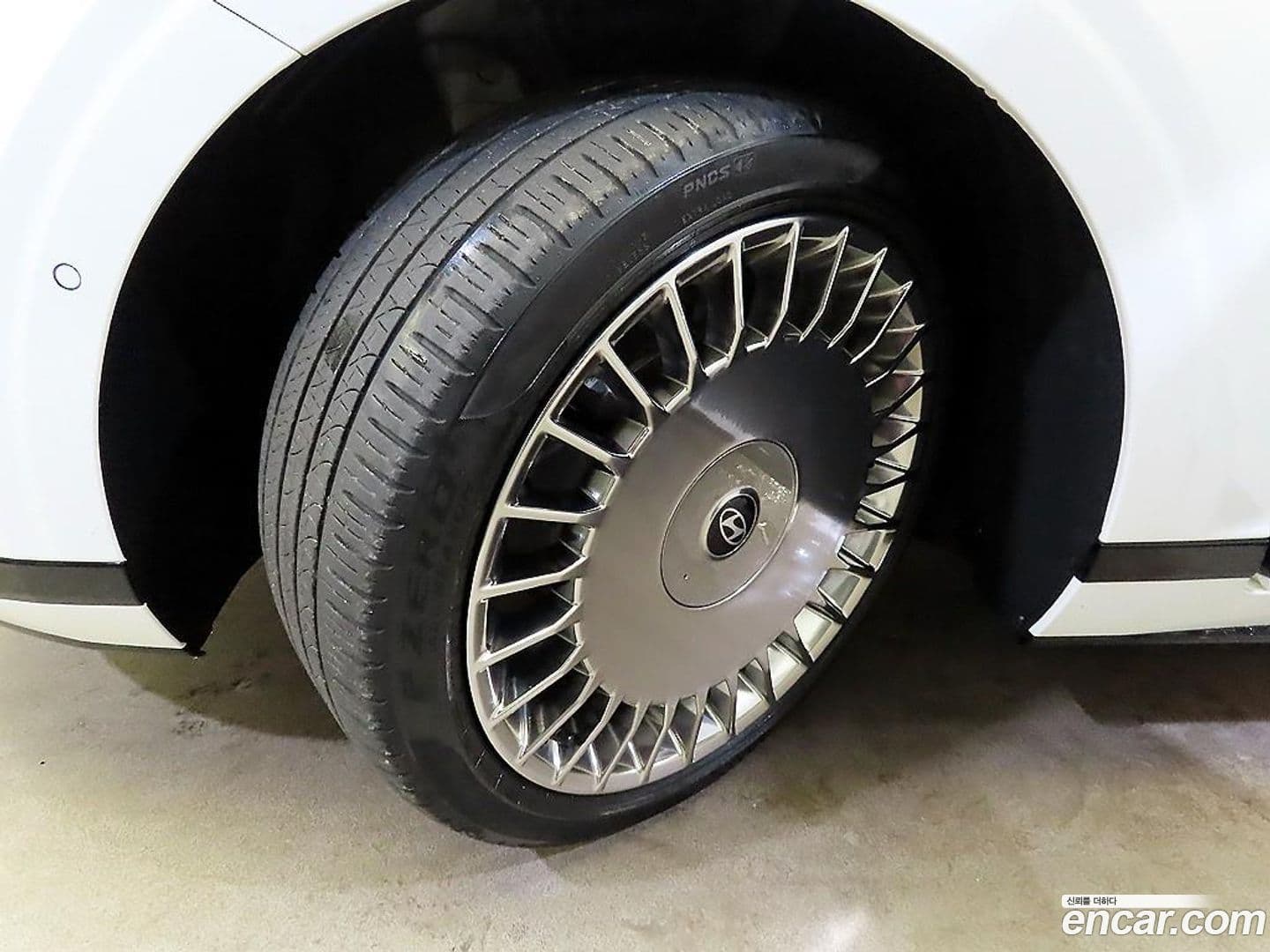 Main__Slider__Photo:Grandeur Hyundai 2023.2-0