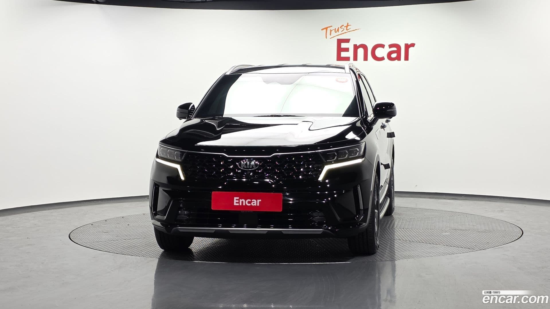 Main__Slider__Photo:Sorento Kia 2020.6-2