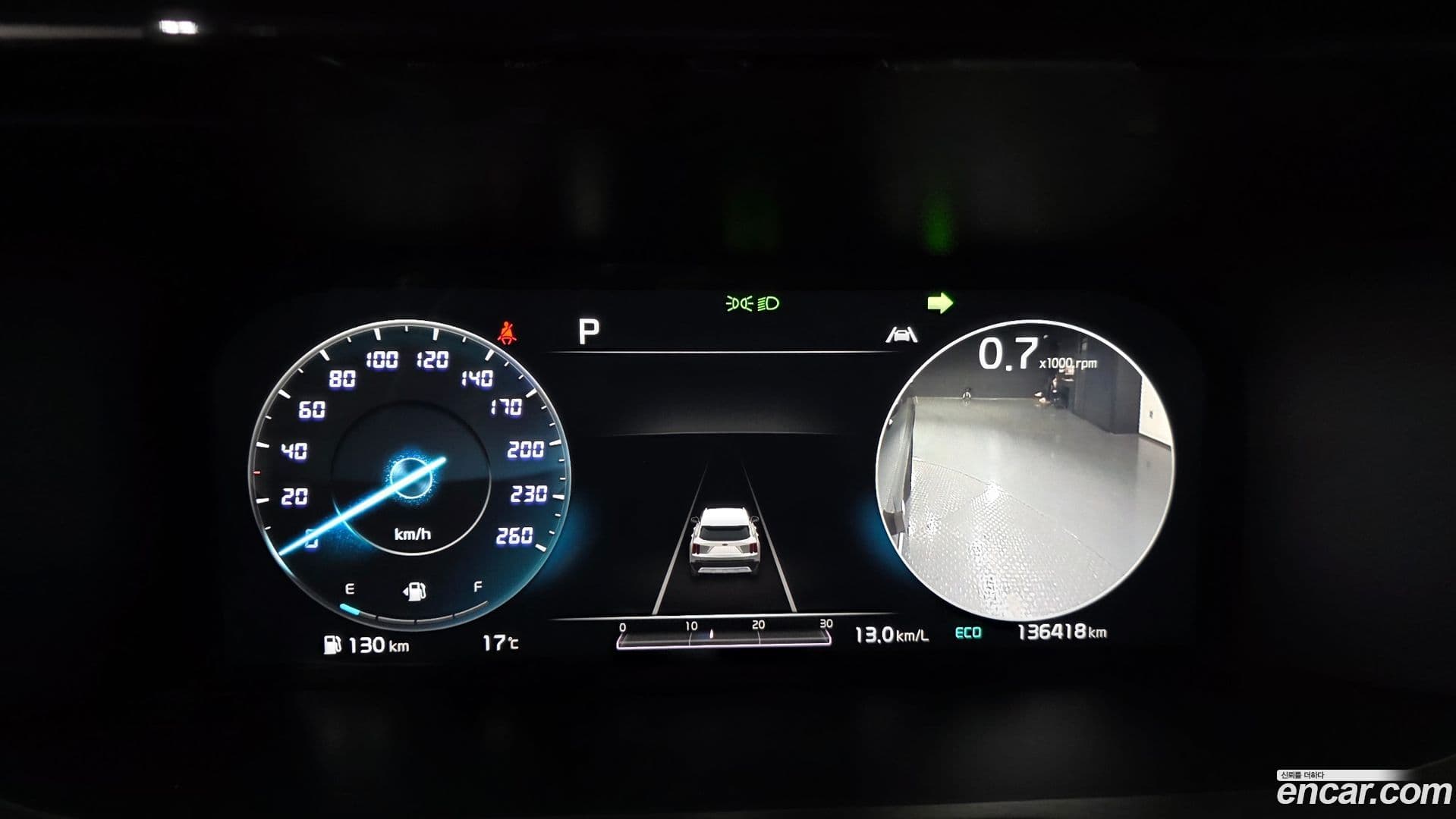 Main__Slider__Photo:Sorento Kia 2020.6-7