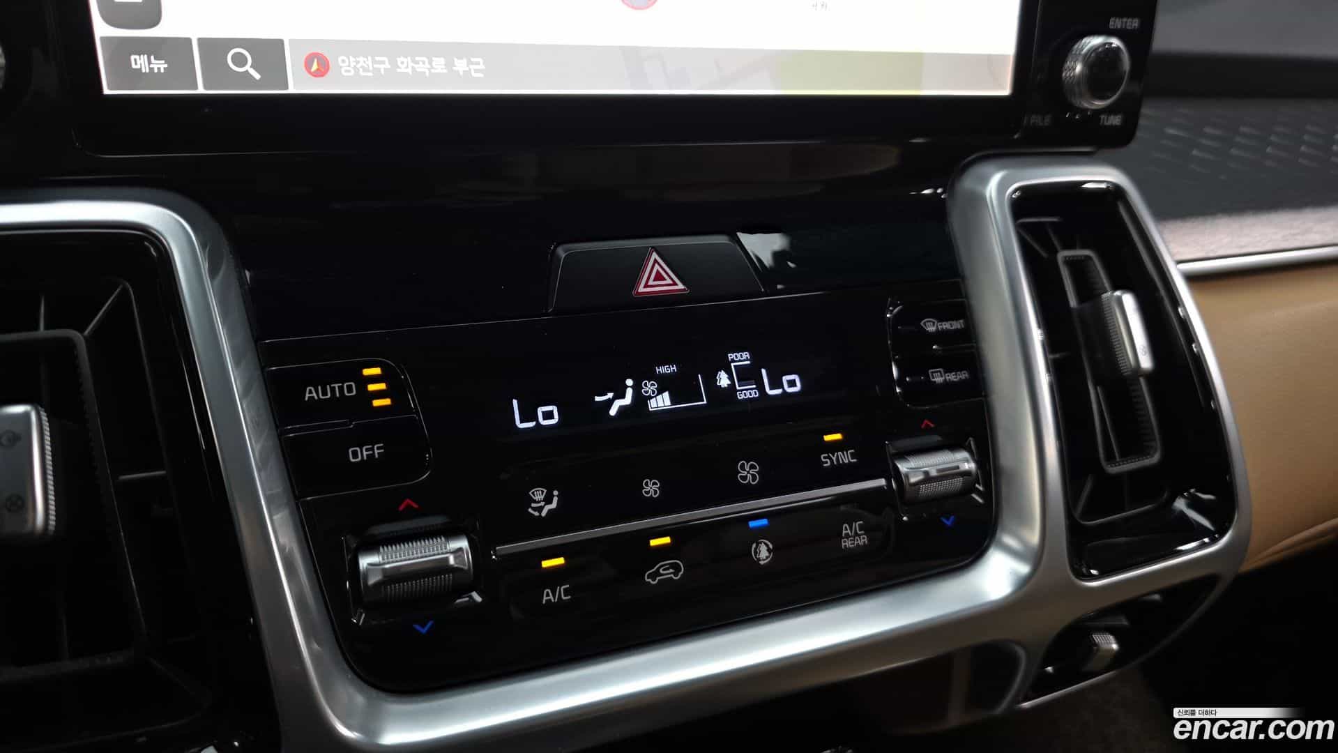 Sorento Kia 2020.6-OPTION-045
