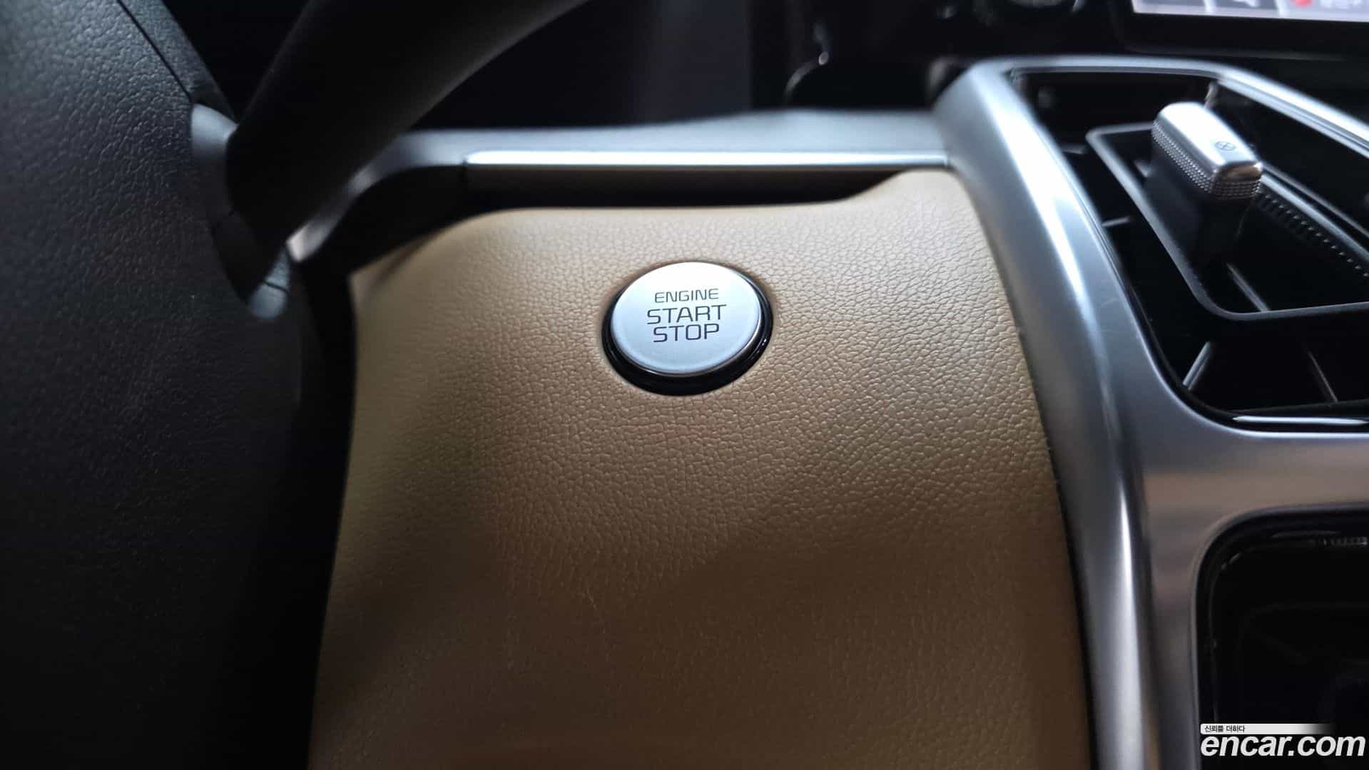 Sorento Kia 2020.6-OPTION-048