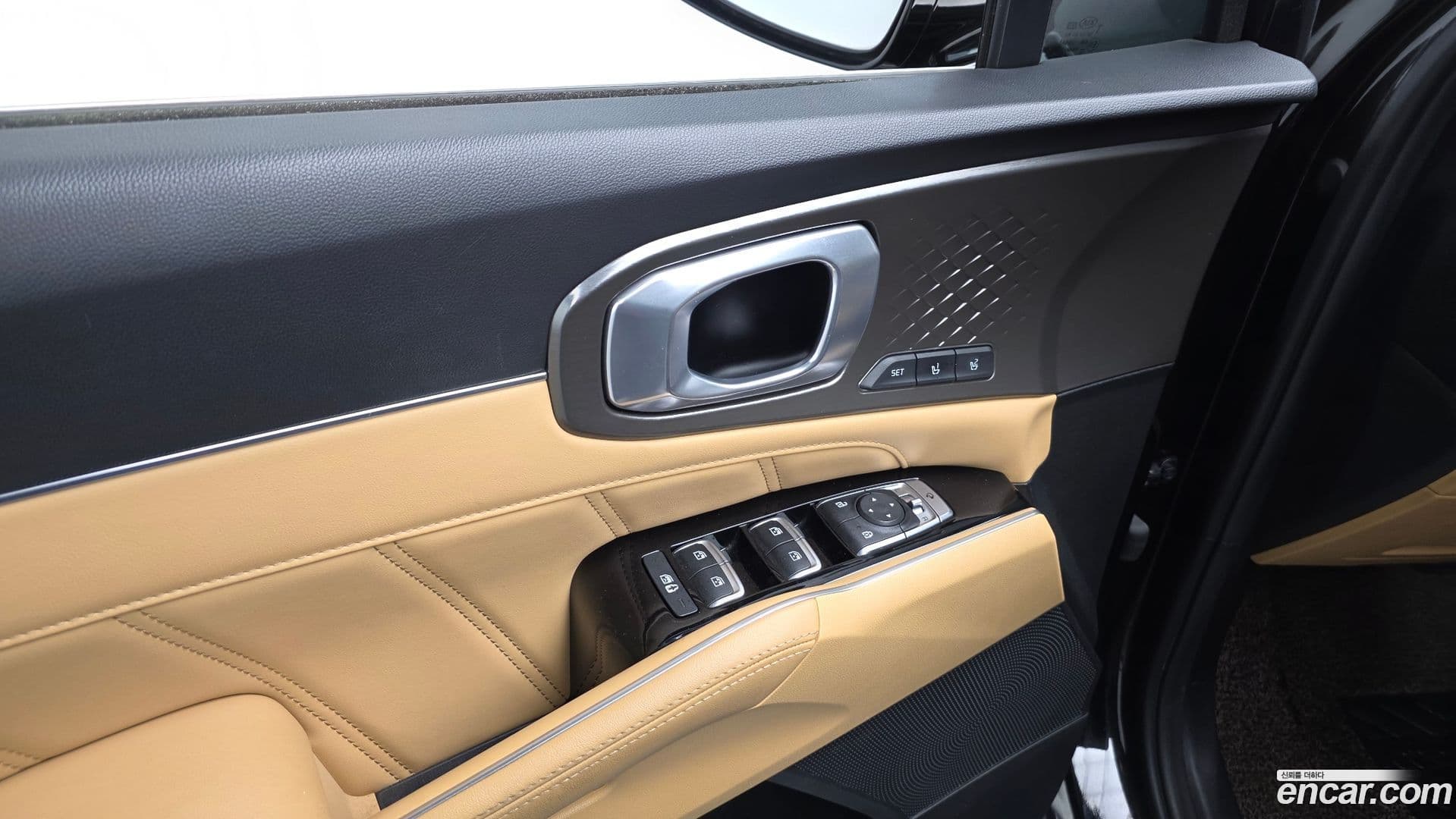 Main__Slider__Photo:Sorento Kia 2020.6-35