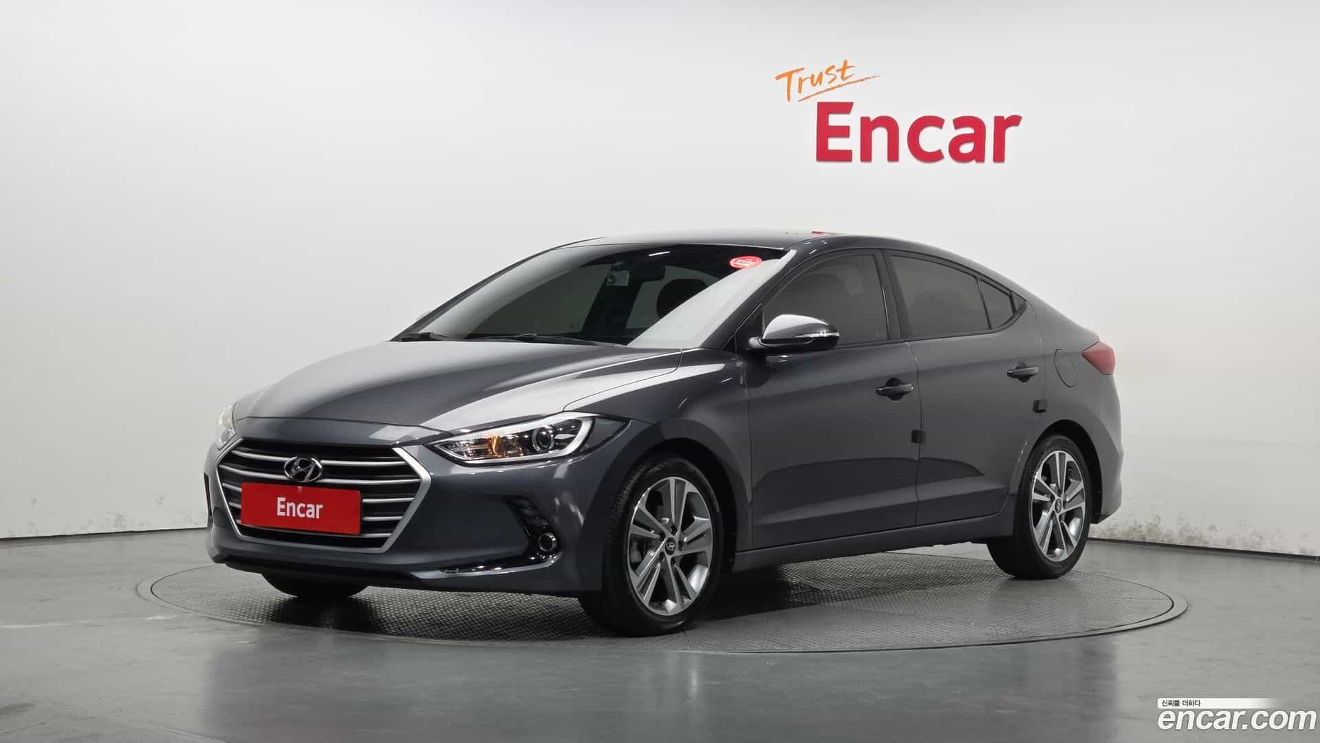 AVANTE Hyundai 2017.1-OUTER-001