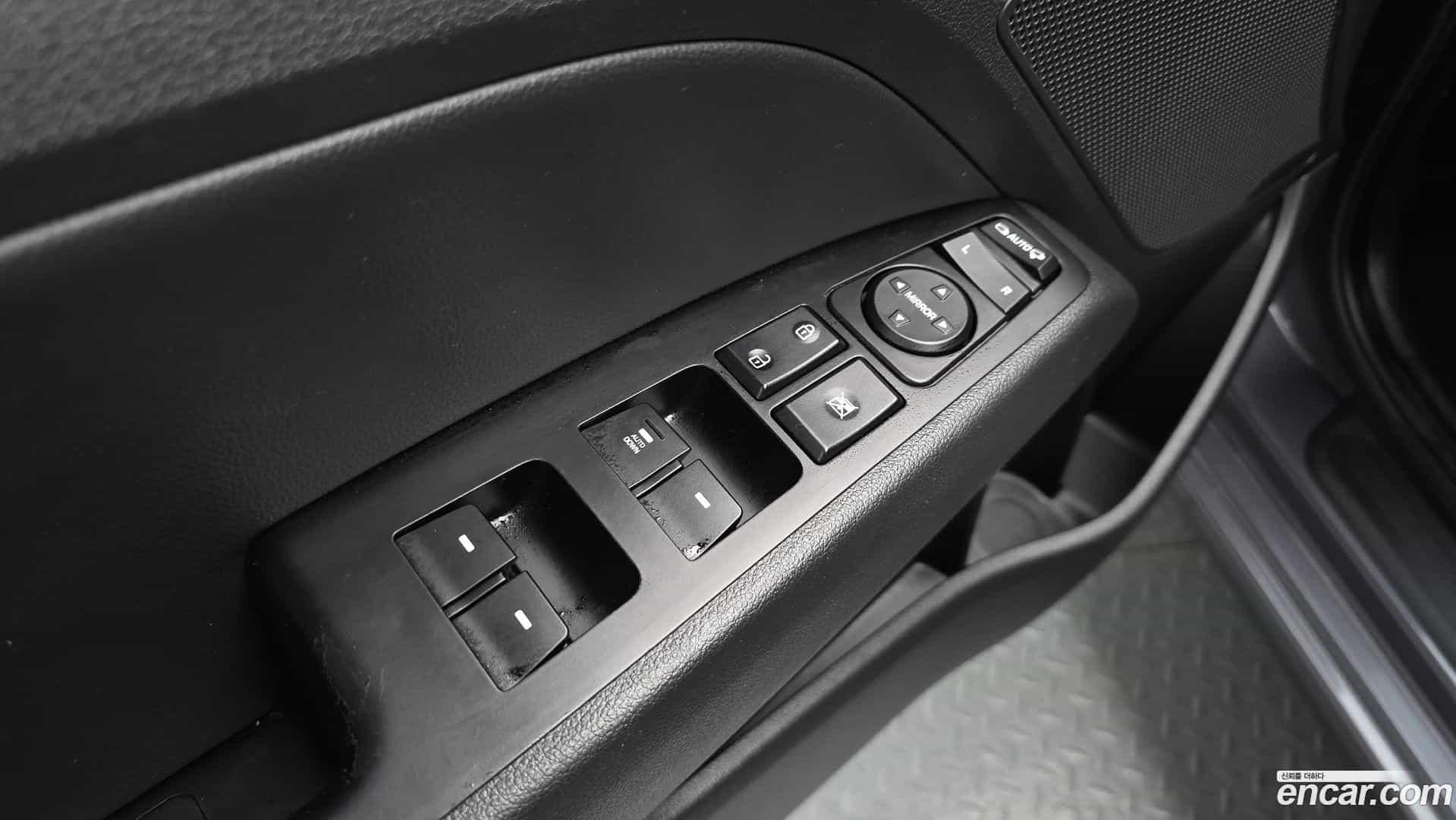 AVANTE Hyundai 2017.1-OPTION-022